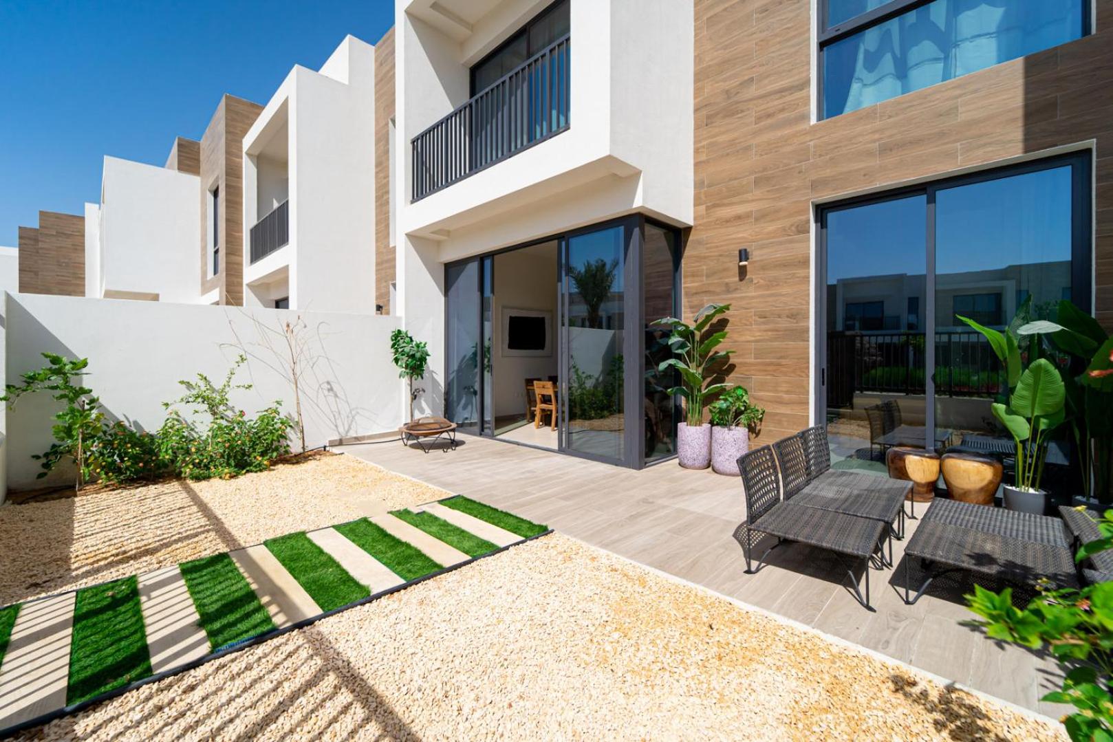 Marbella Luxury 3BR & 5BR Villas at Hayat Island, Mina Al Arab