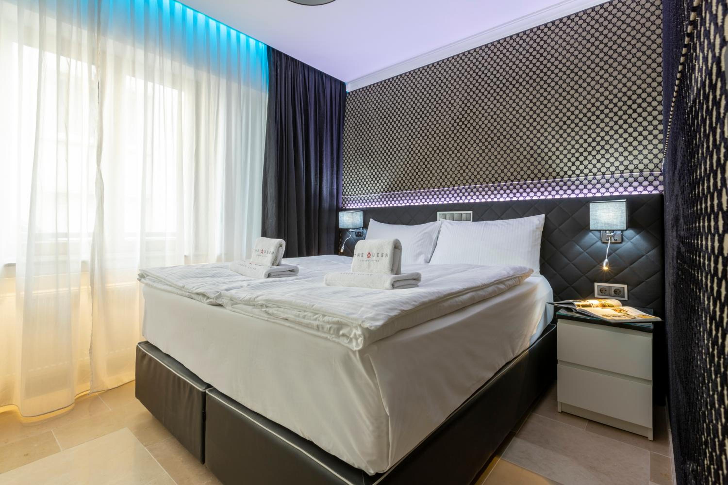 The Queen Luxury Apartments - Villa Medici