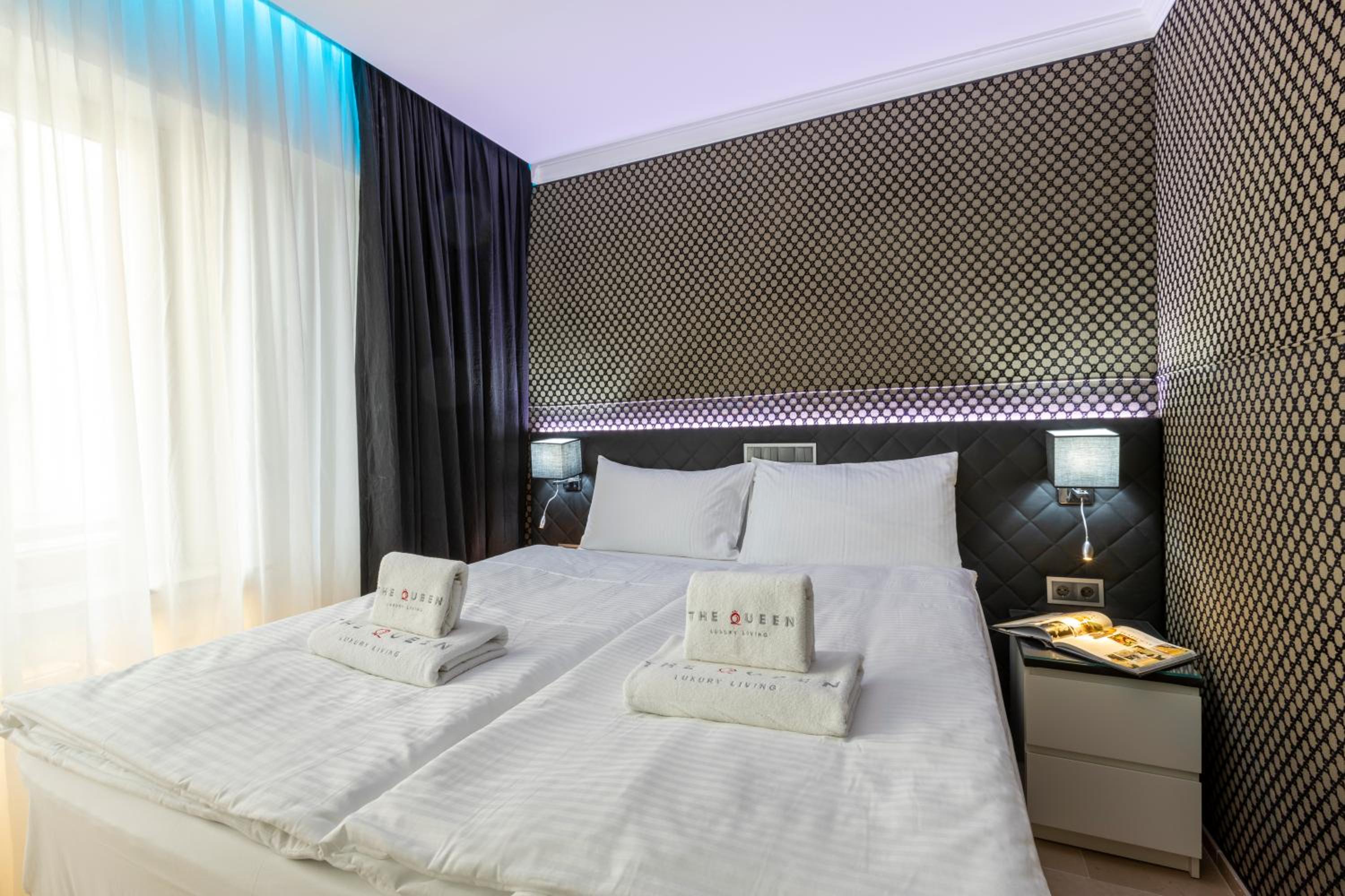 The Queen Luxury Apartments - Villa Medici