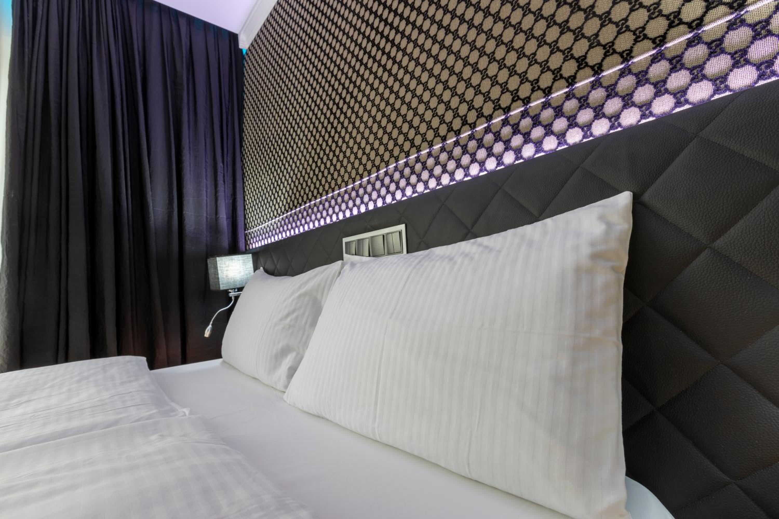 The Queen Luxury Apartments - Villa Medici