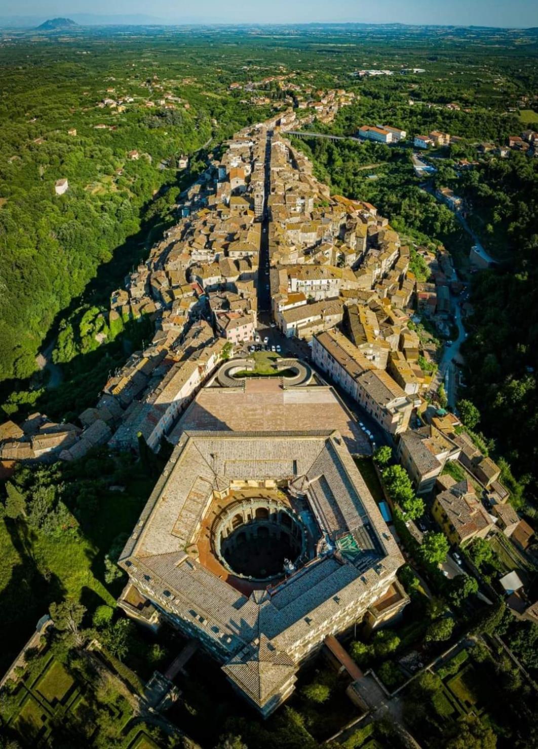 IL Cavour view 5