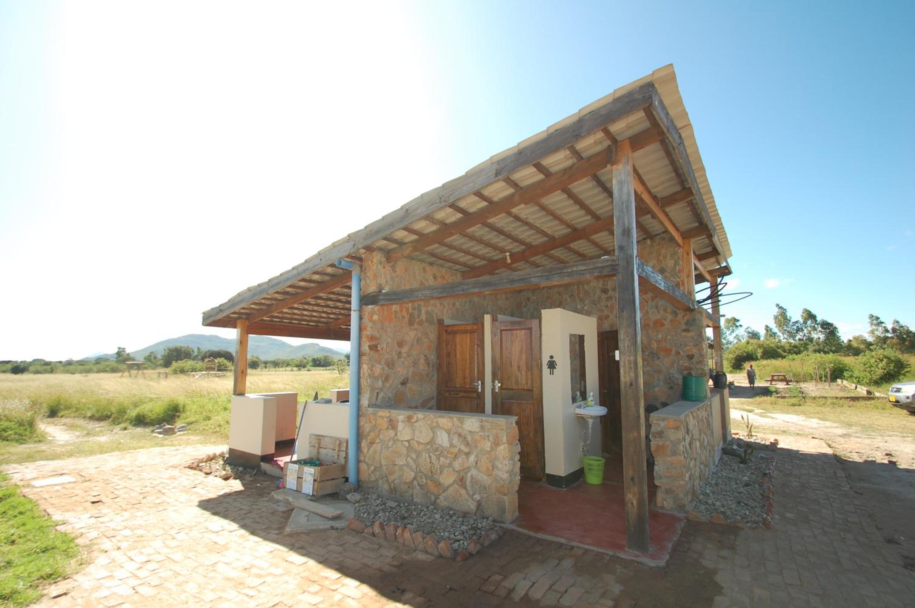 Photo 12