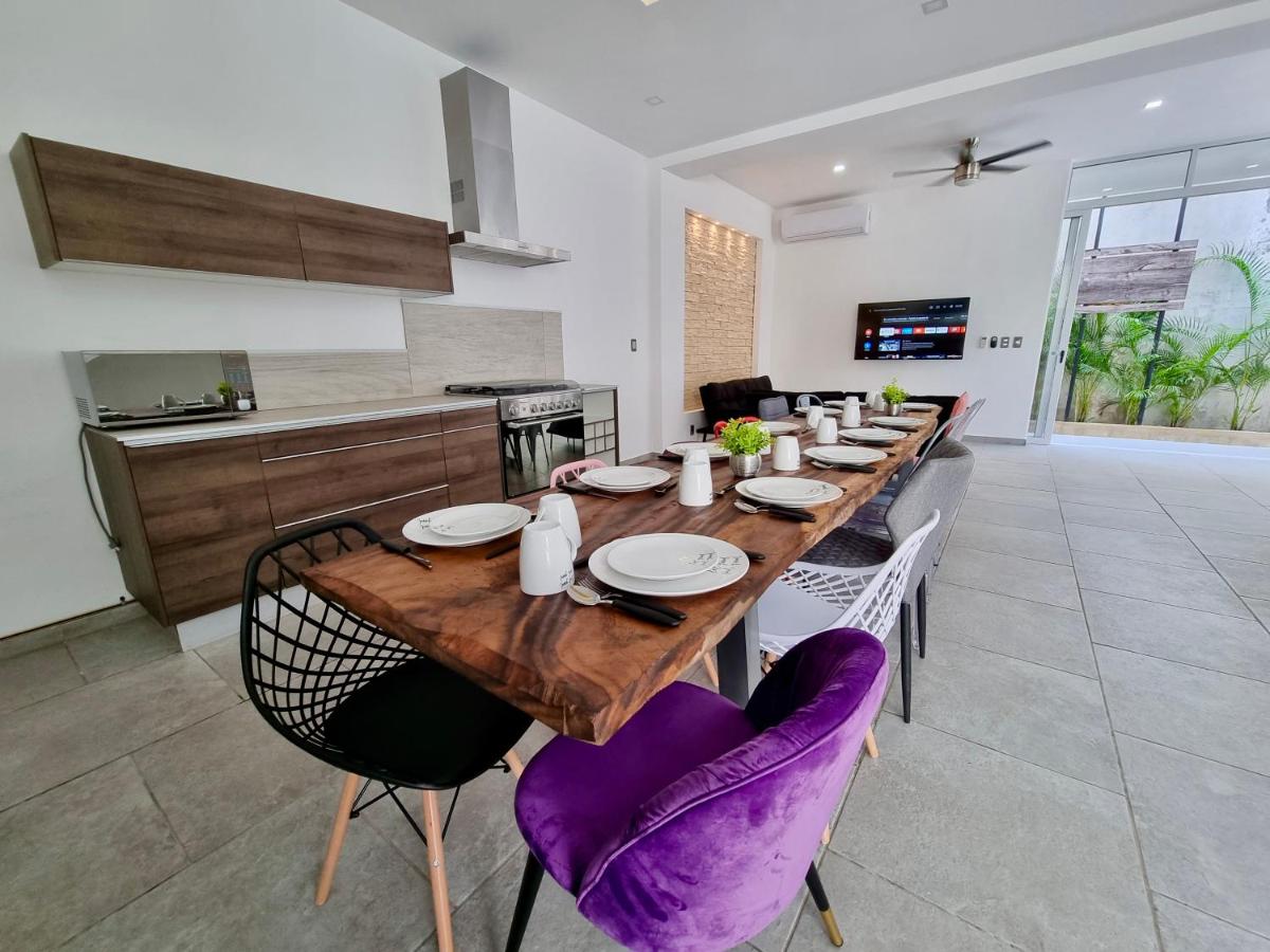 Modern Villa Rutelena +Good location+Pool+AC+Sleeps 12 view 3