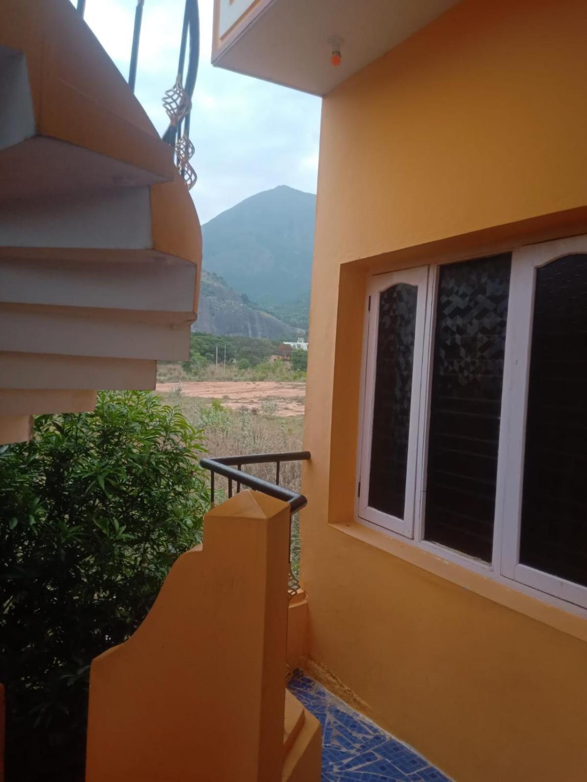 Imperial Inn - HAROZ view 5