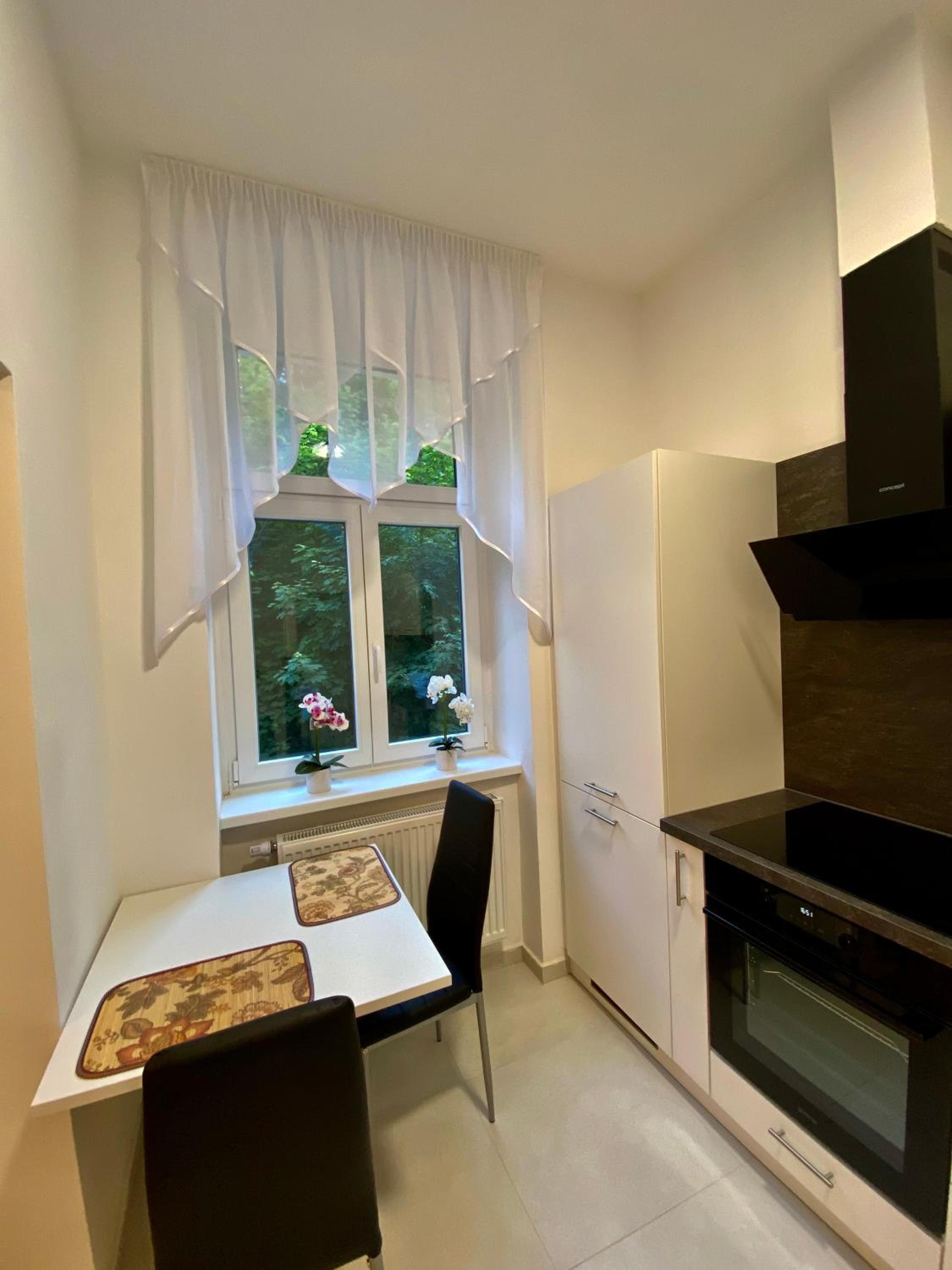 Top class apartments in Carlsbad - Image 4