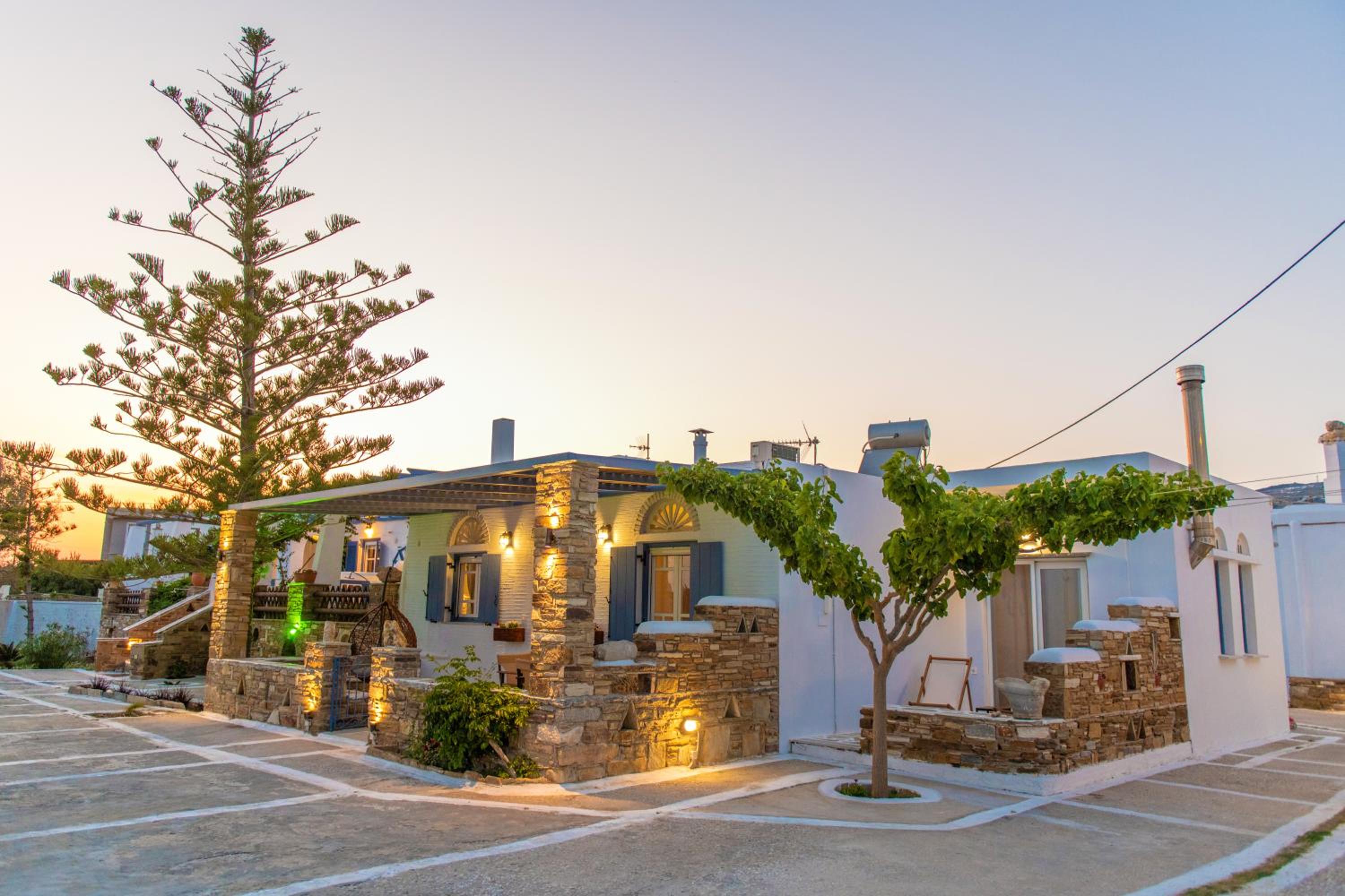 Hotel Θἔρως (Theros) house 3- Agios Fokas - Image 1