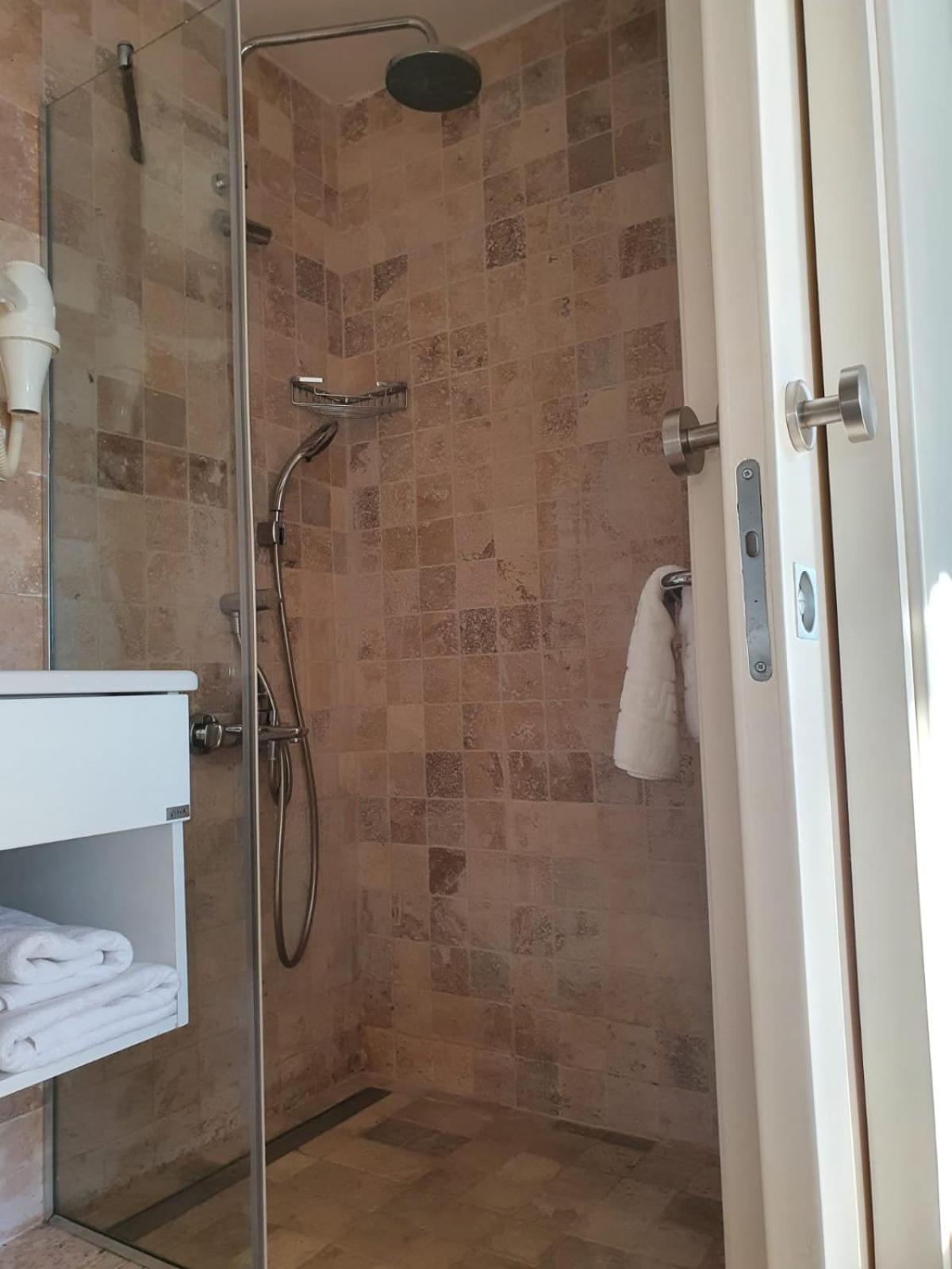 Teos Lodge Pansiyon