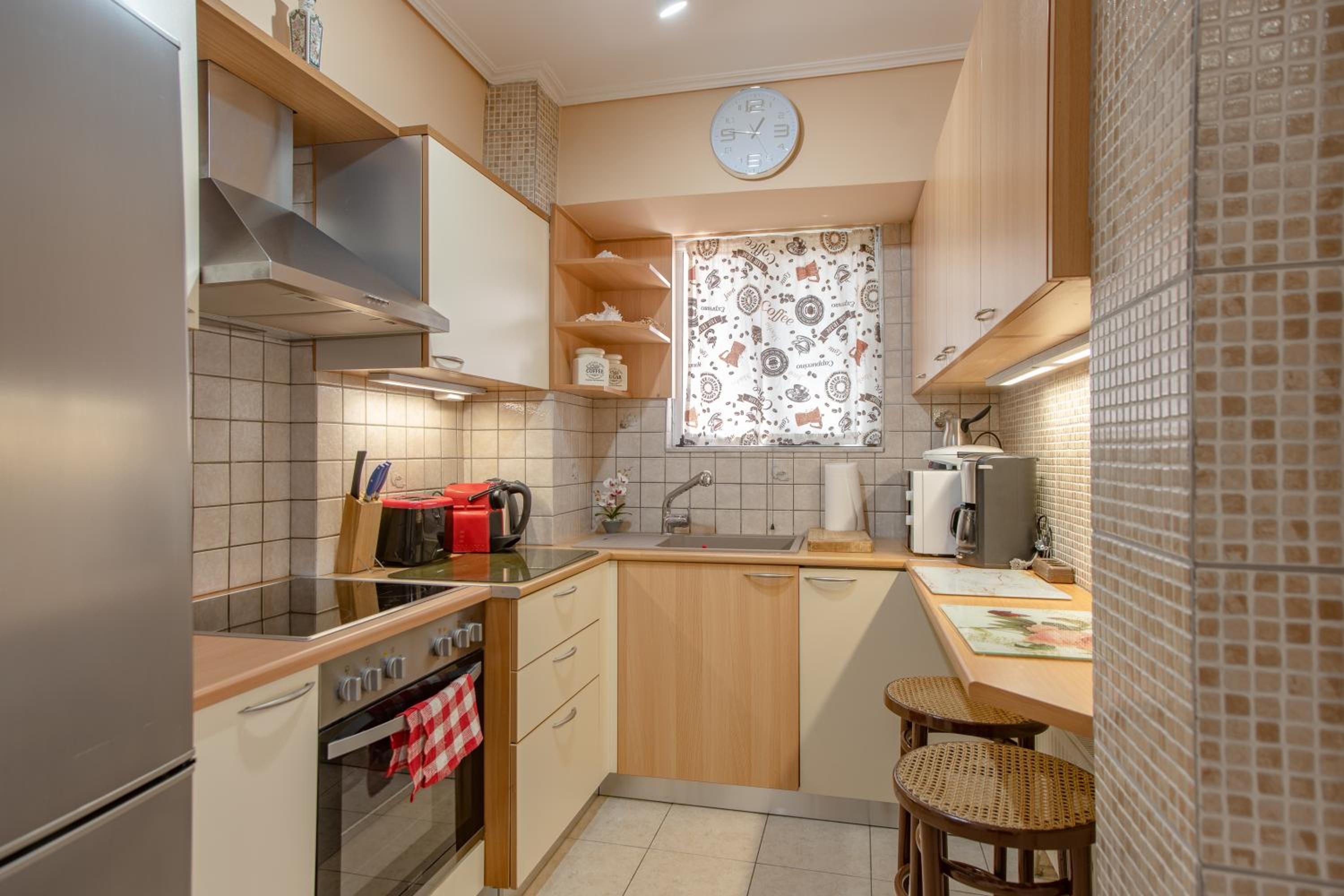Flat w. Parking next to Flisvos Marina & SNFCC