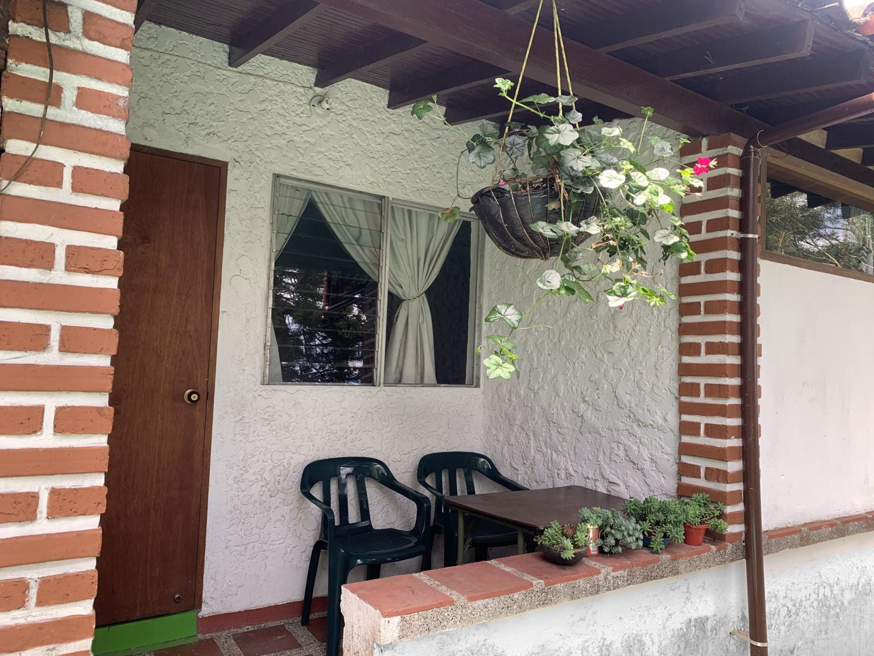 Al Bosque Hostel & Glamping