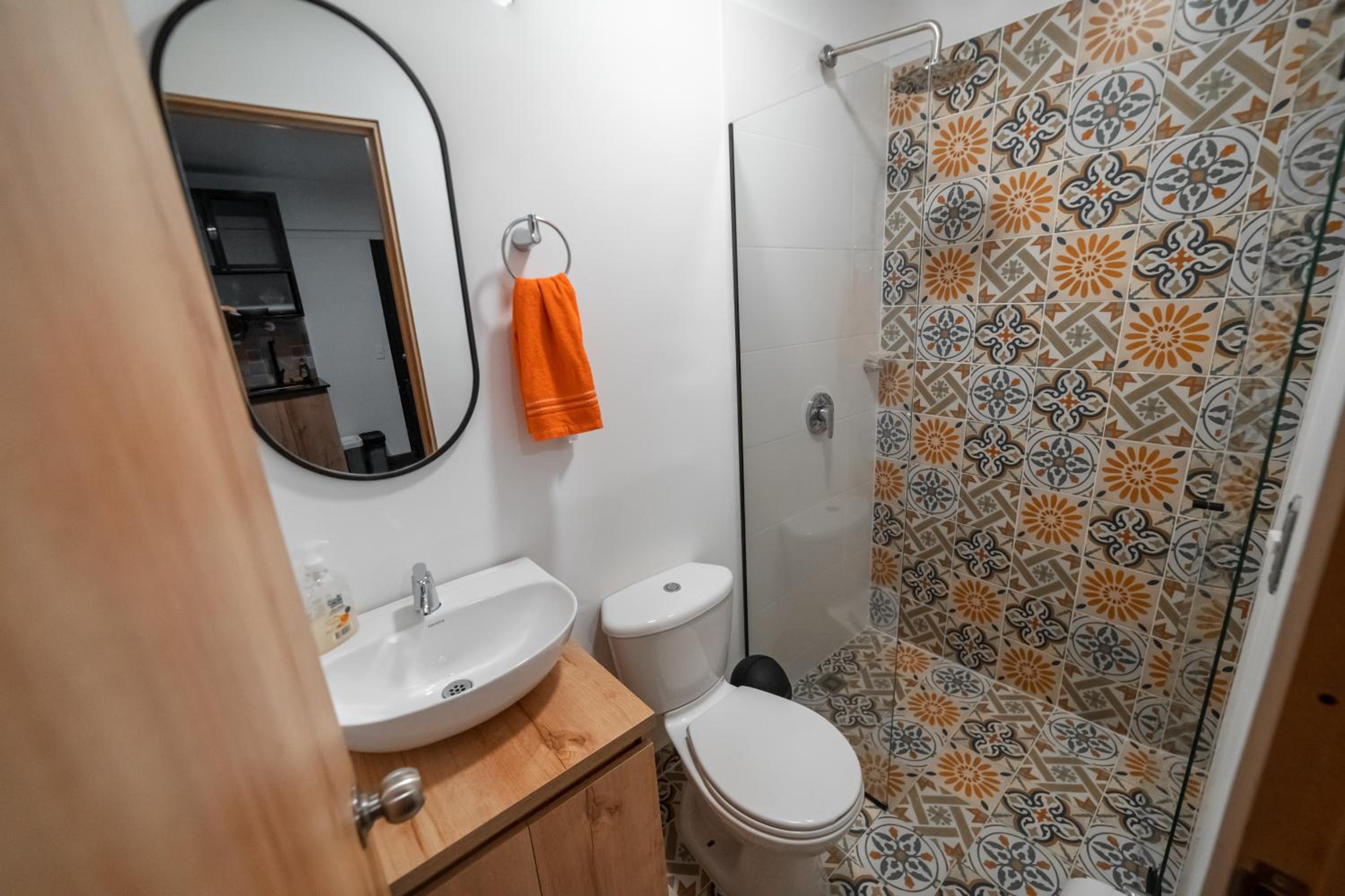 Cozy apartment in Poblado near Envigado FRN104