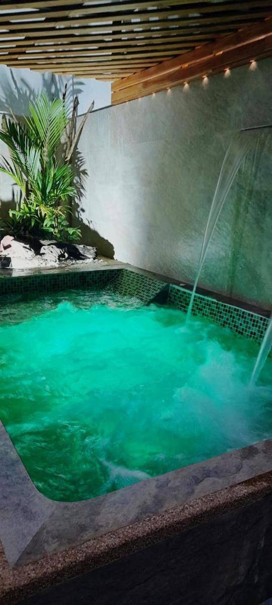 Jacuzzi