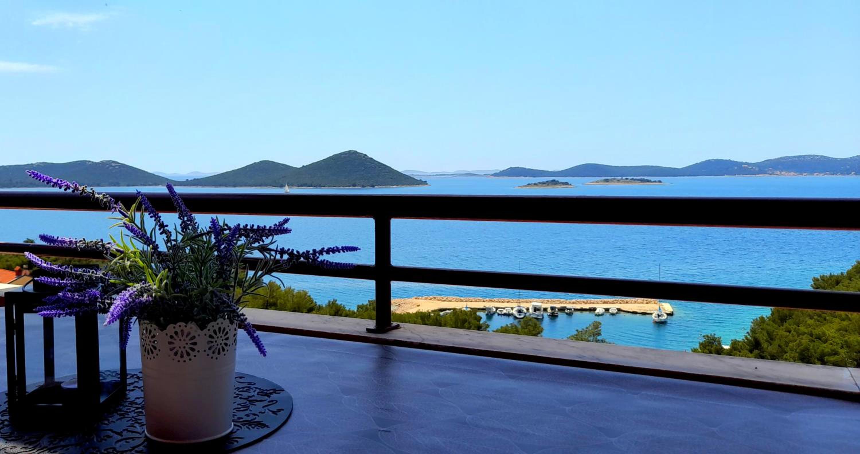 Apartment Mima with Sea View view 3