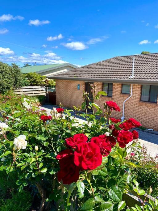 Baywatch St Helens 3 bed 2 bathrooms with views