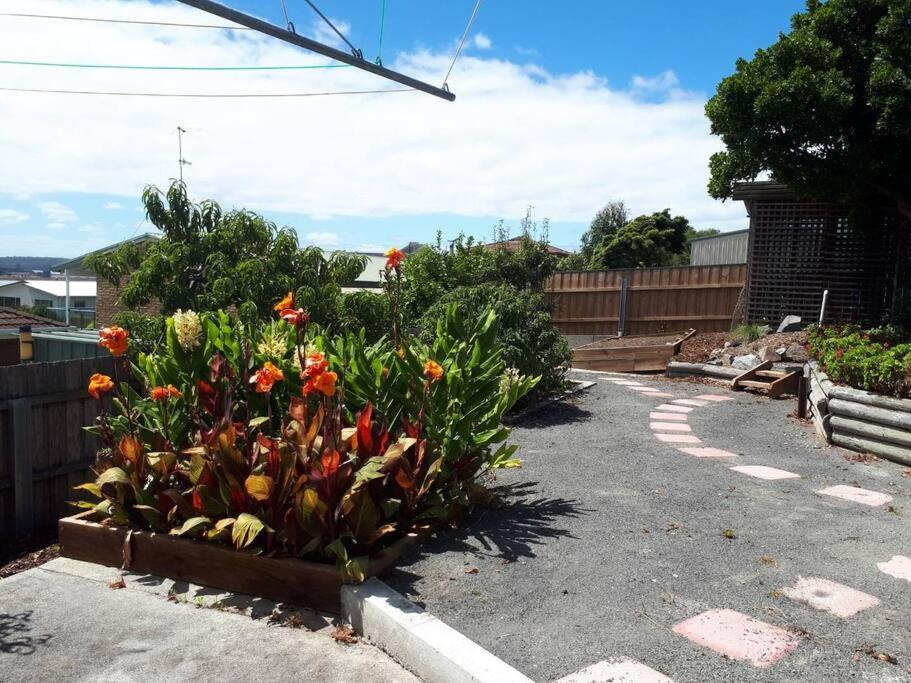 Baywatch St Helens 3 bed 2 bathrooms with views