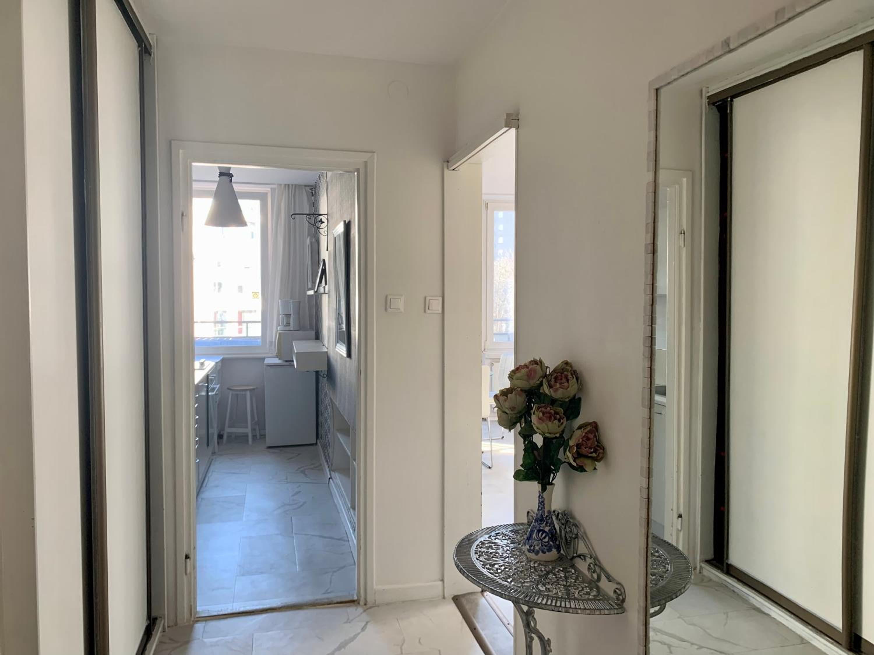 Perfect location two bedrooms with balkony
