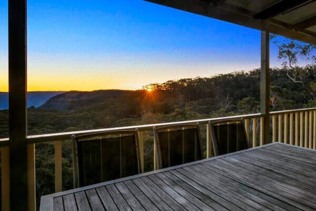 Narrow Neck Lodge