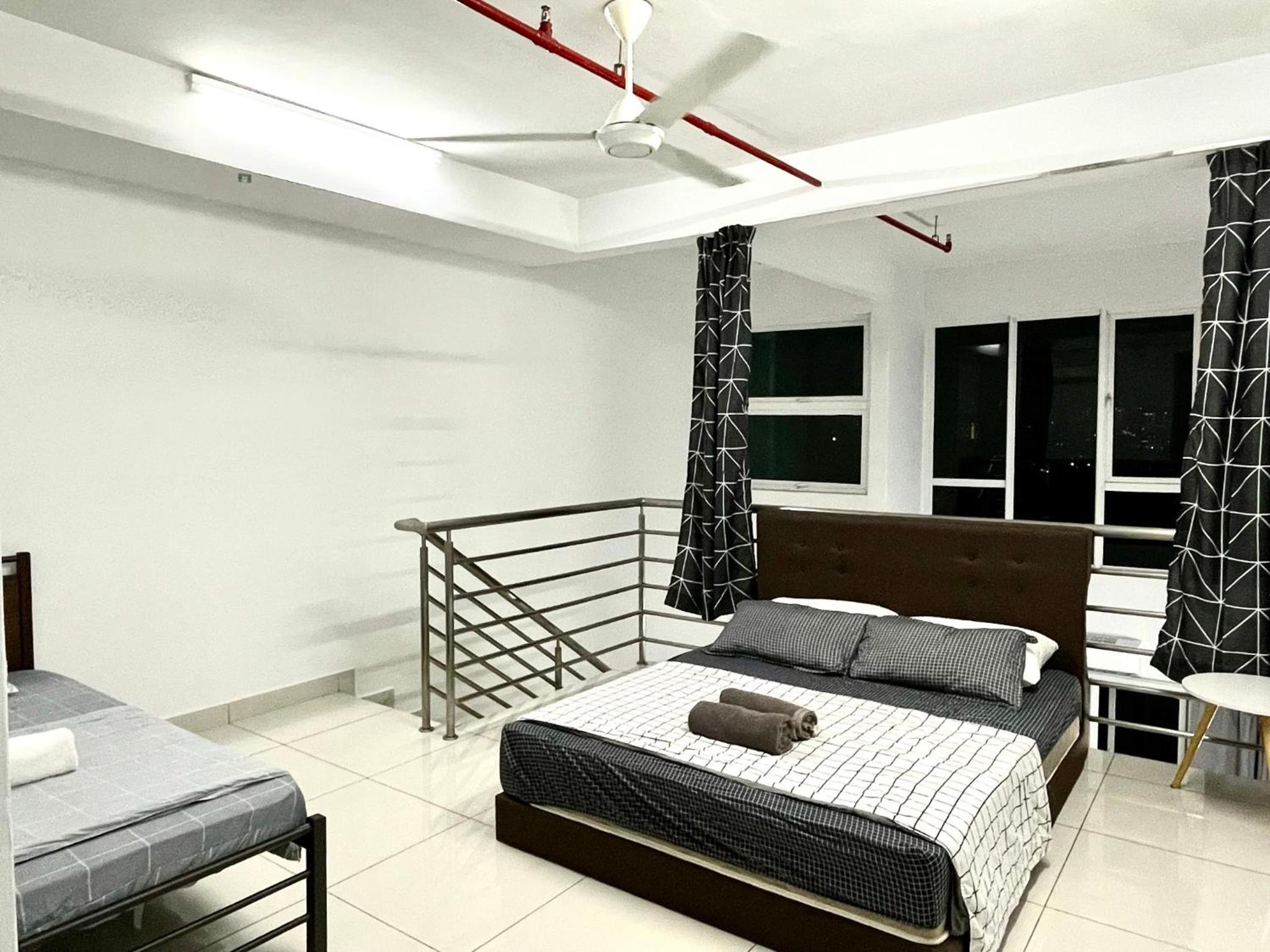 Minimalist Loft IV @DeCentrum (Wifi/Netflix) photo 4
