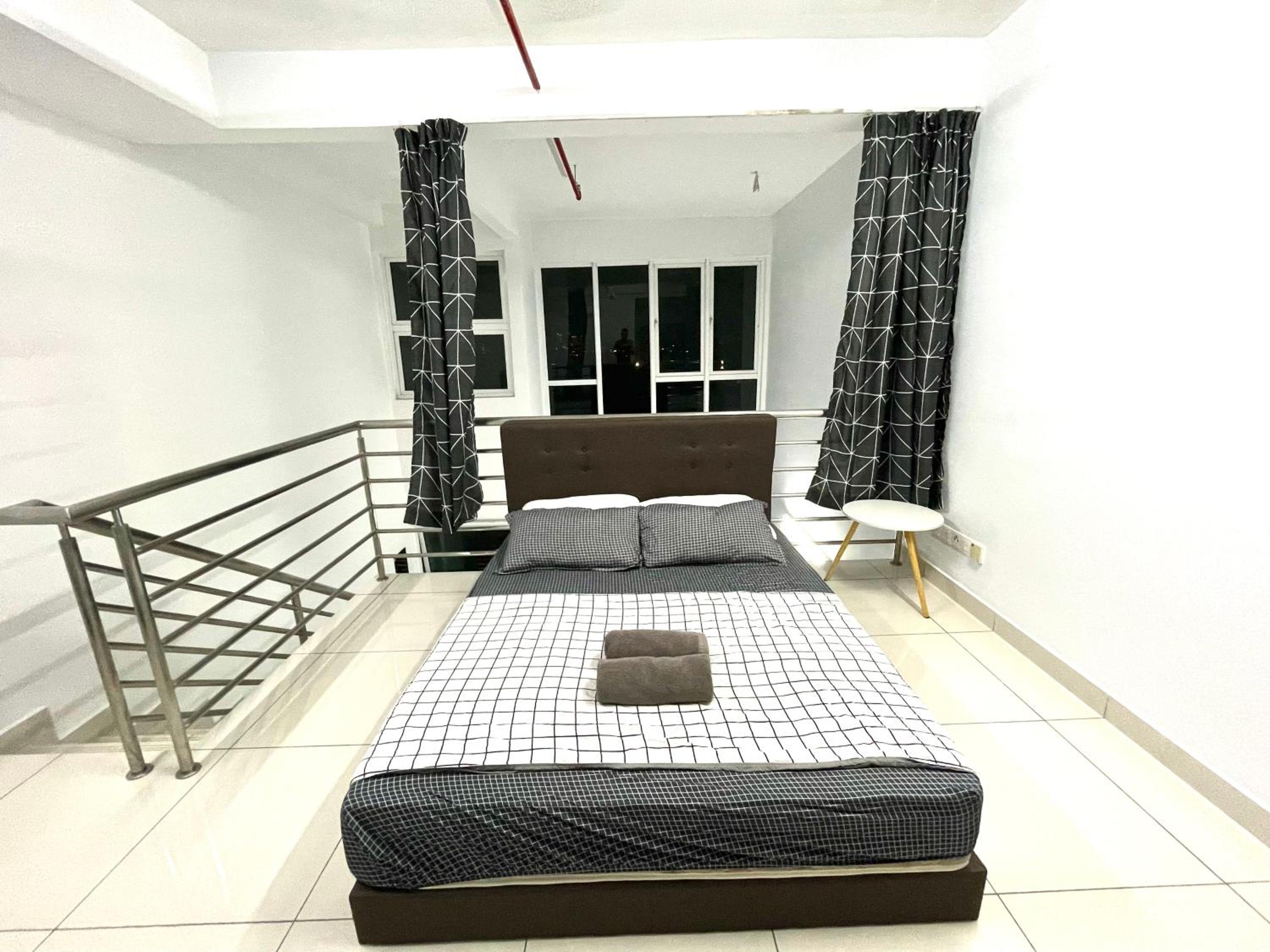 Minimalist Loft IV @DeCentrum (Wifi/Netflix) photo 2