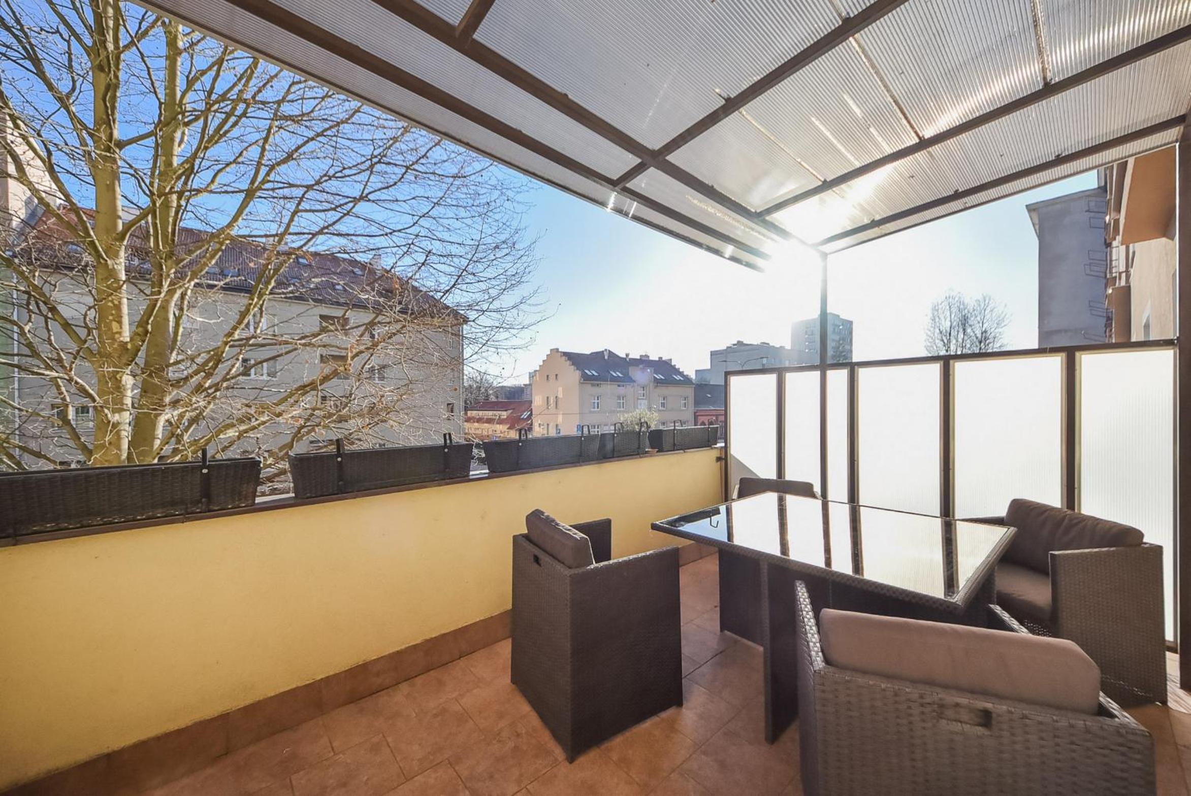 City Komfort Terrace view 3