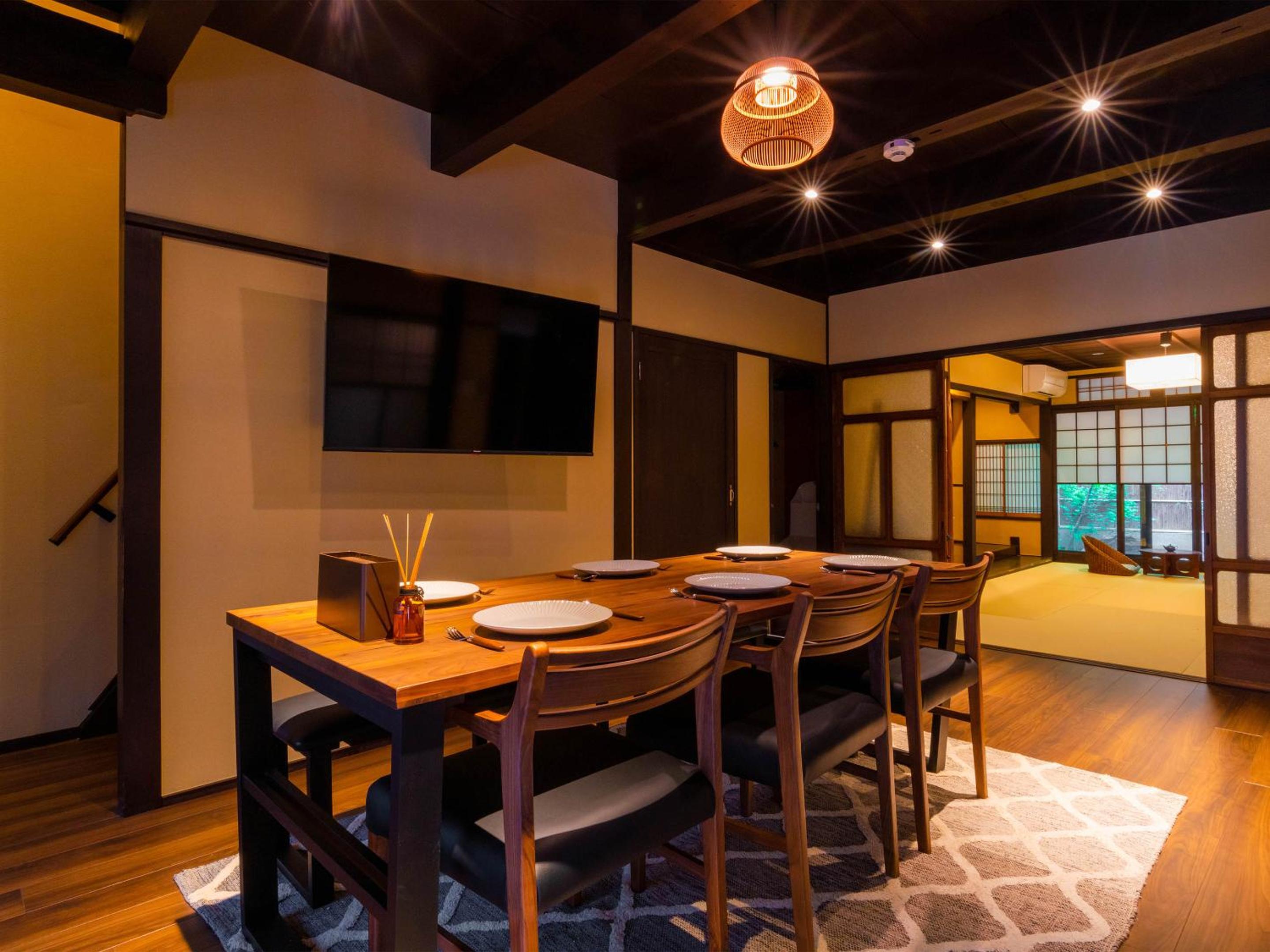 Kyotofish·Masuya*Reformed Machiya*Gardenview Bath view 4
