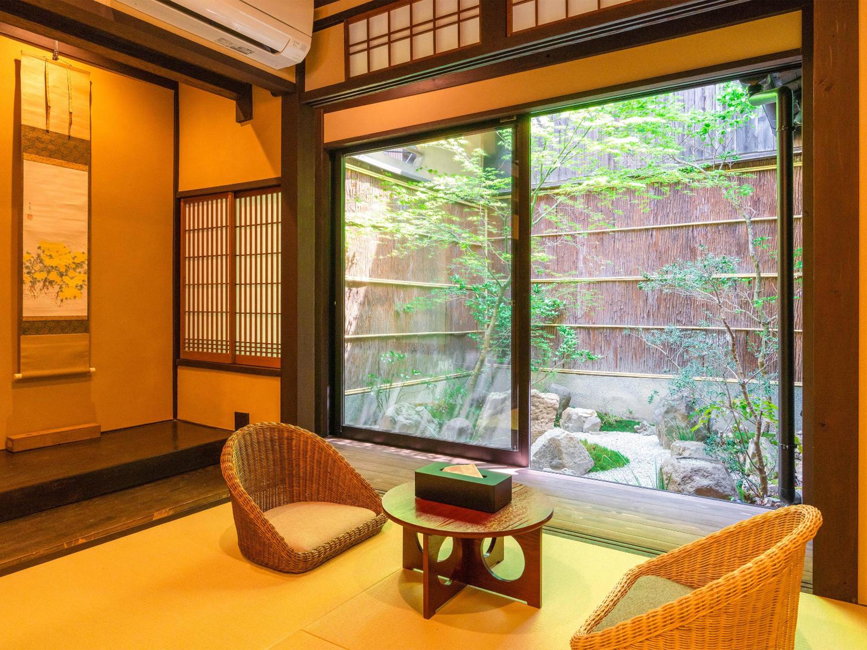 Kyotofish·Masuya*Reformed Machiya*Gardenview Bath view 2