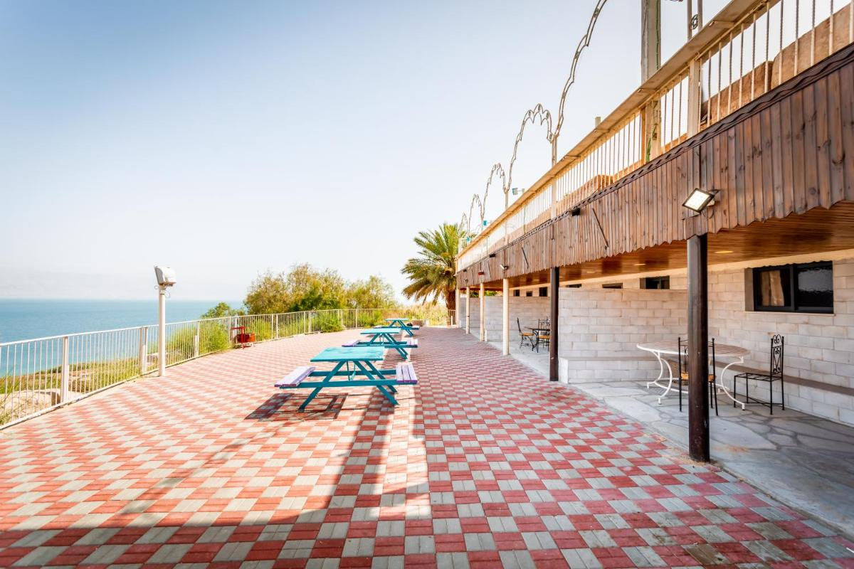 outdoor BBQ area