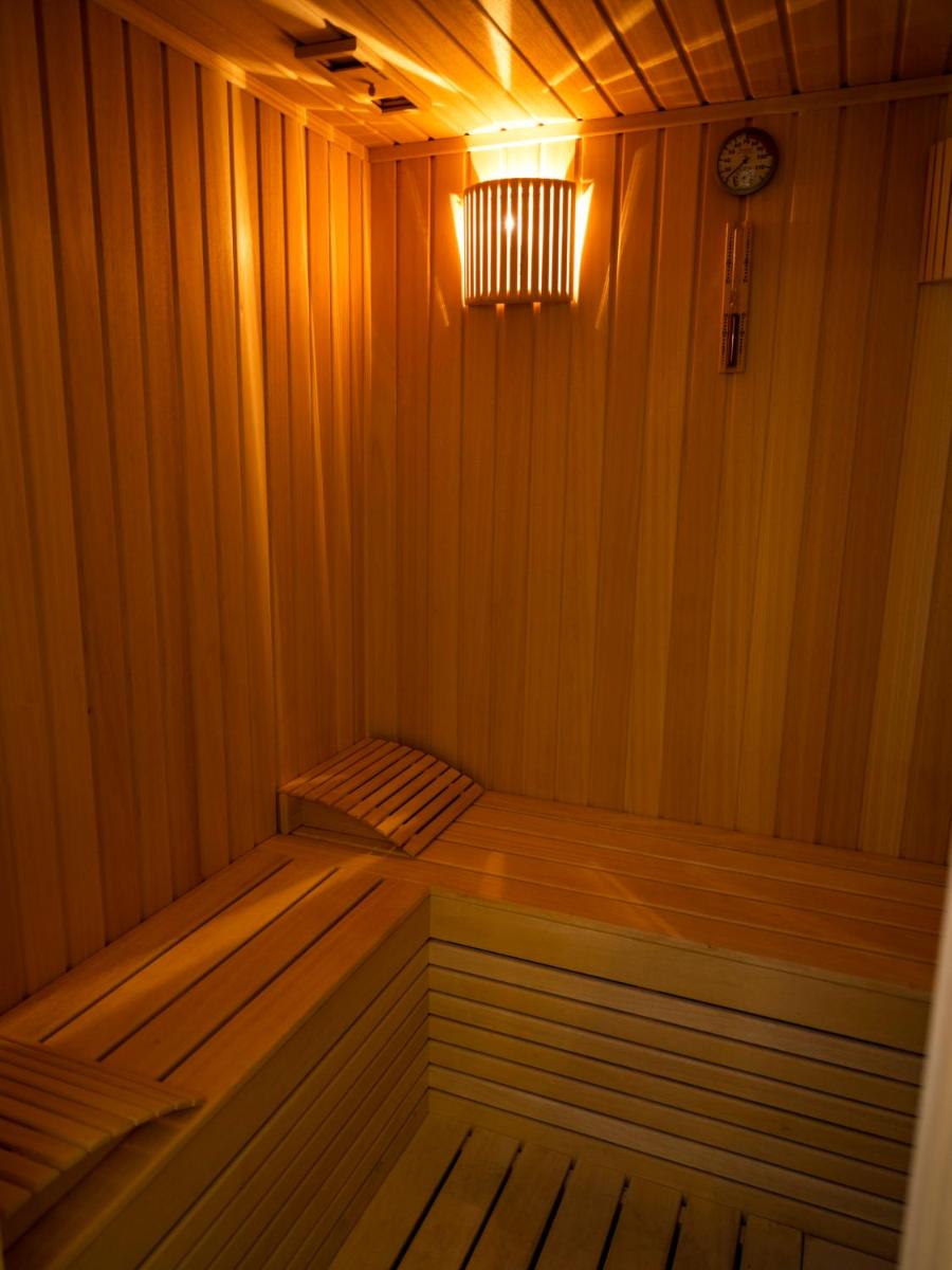 Jacuzzi