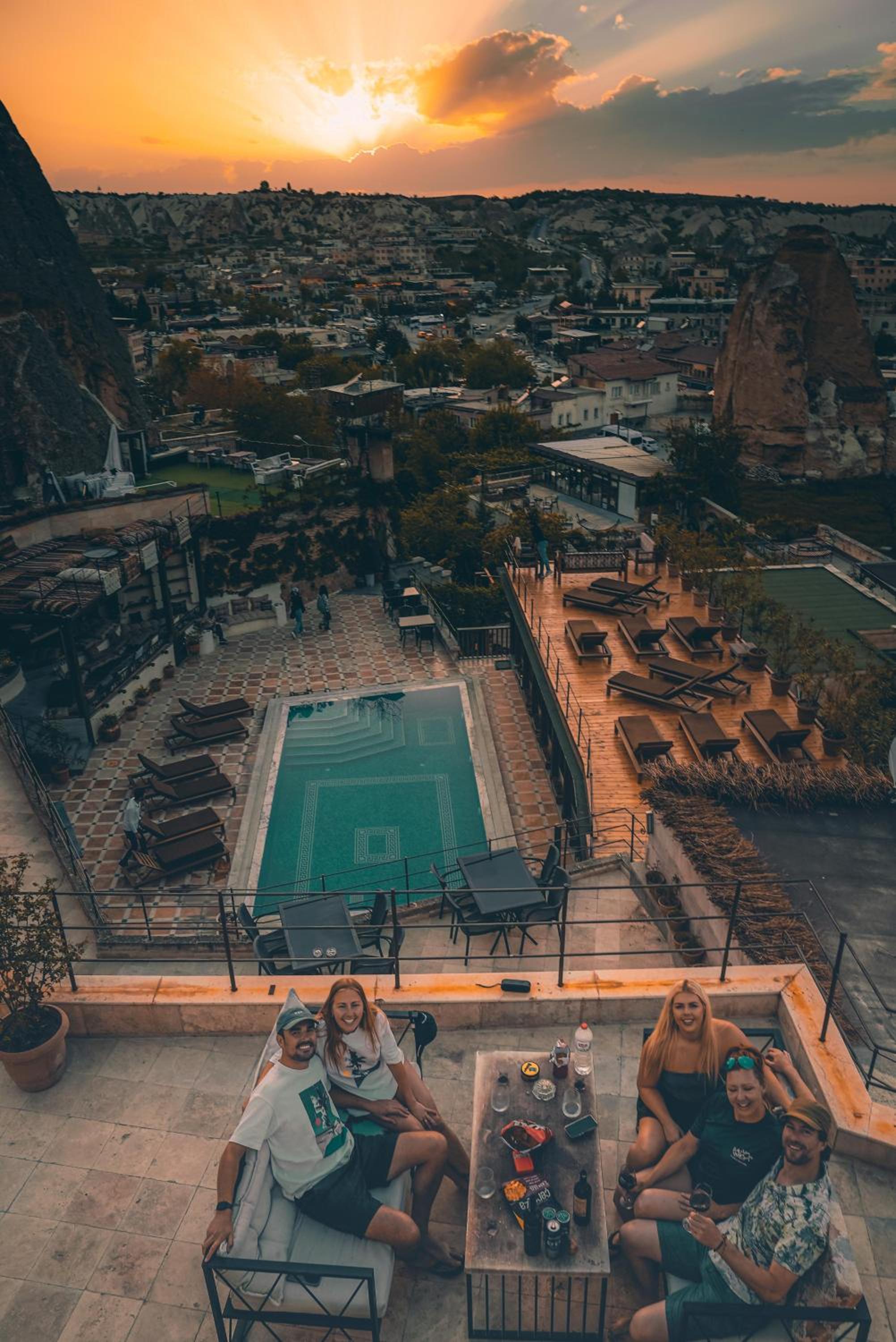 Local Cave House Hotel - Image 102