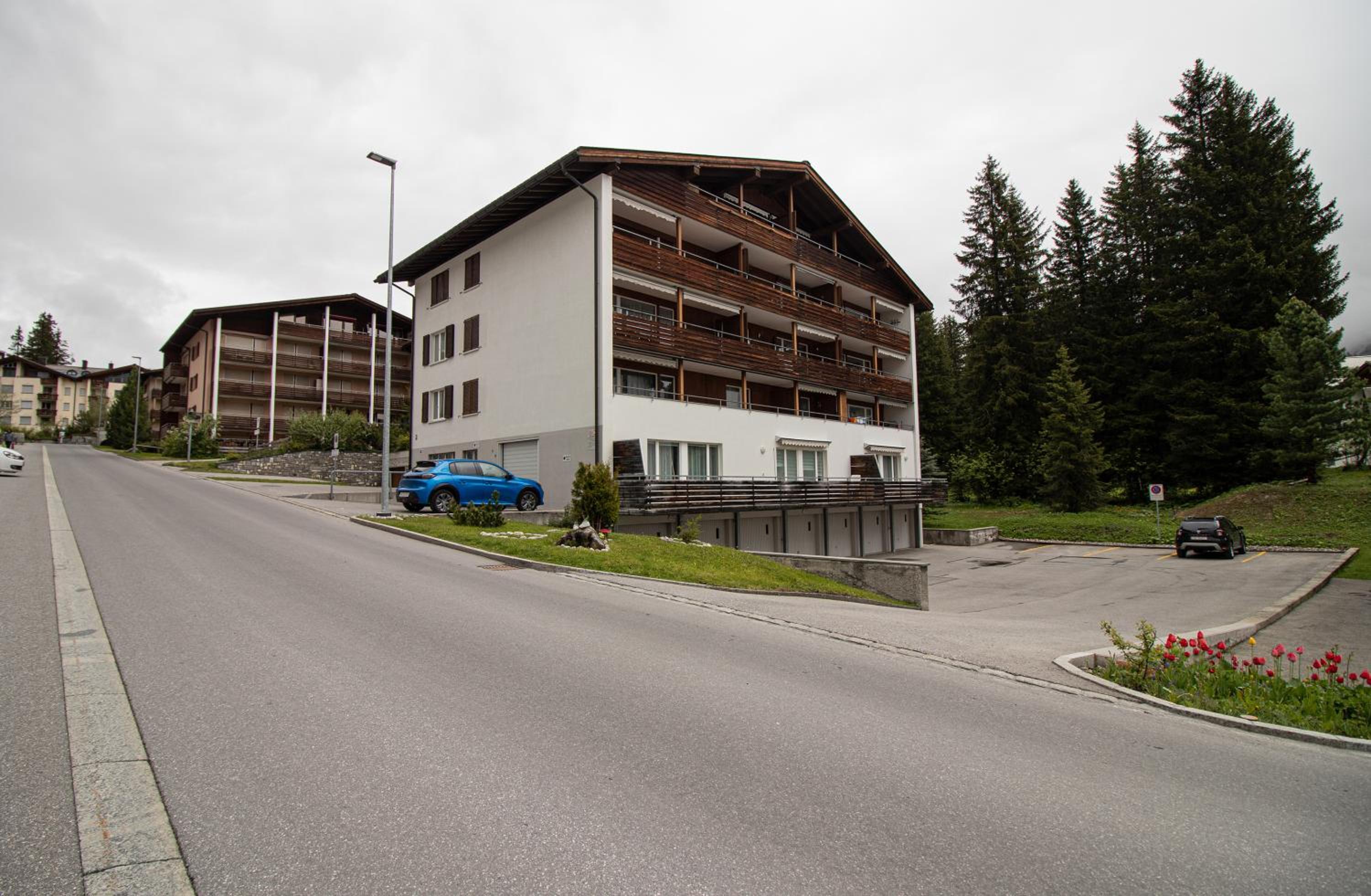 Hotel Latschuel Apartment