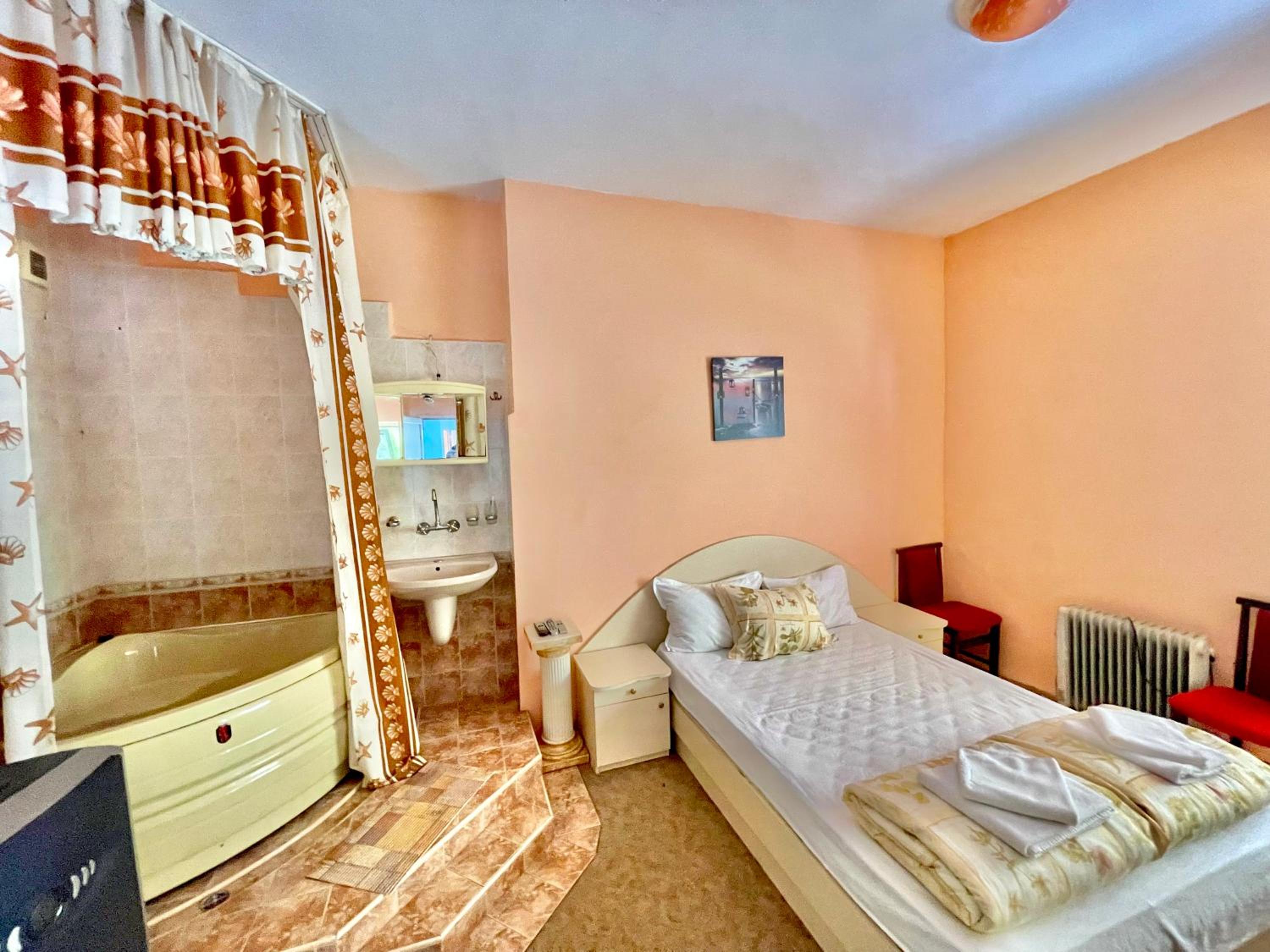 Jackie House Varna