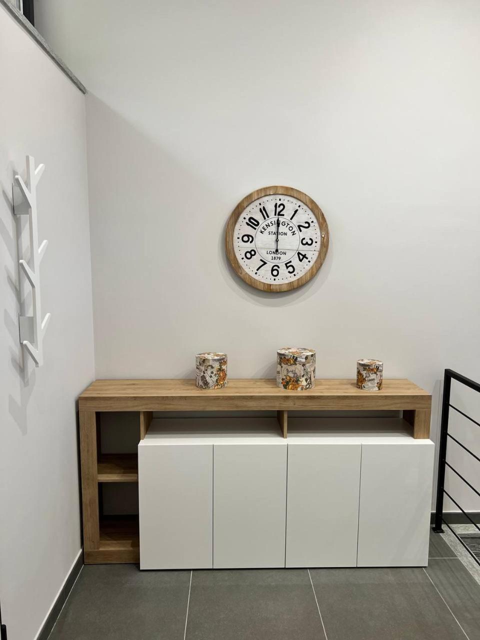 Modern Loft Center of Turin + Jacuzzi [ 30m metro] view 2
