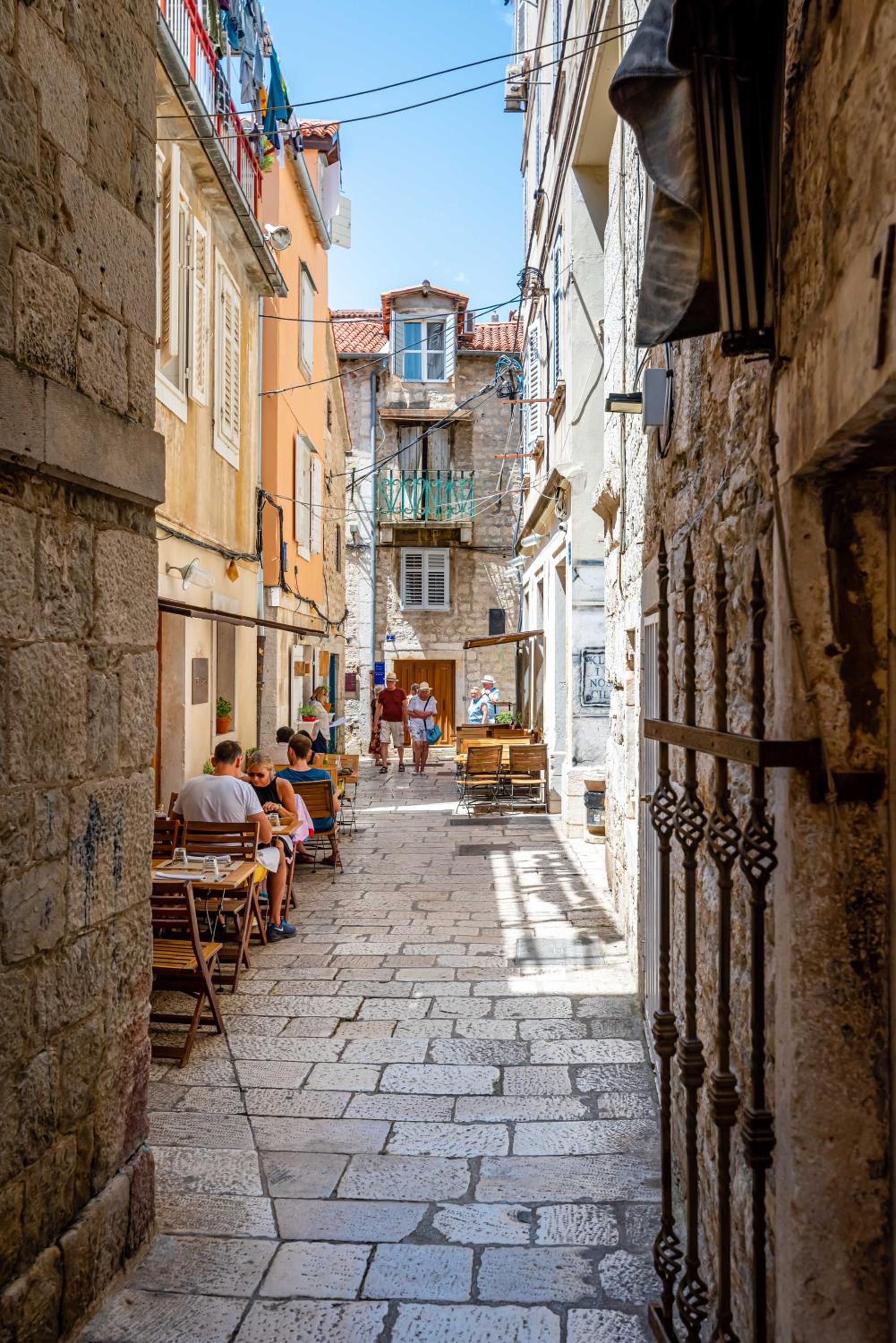 Golden Dream in Diocletian Palace view 4