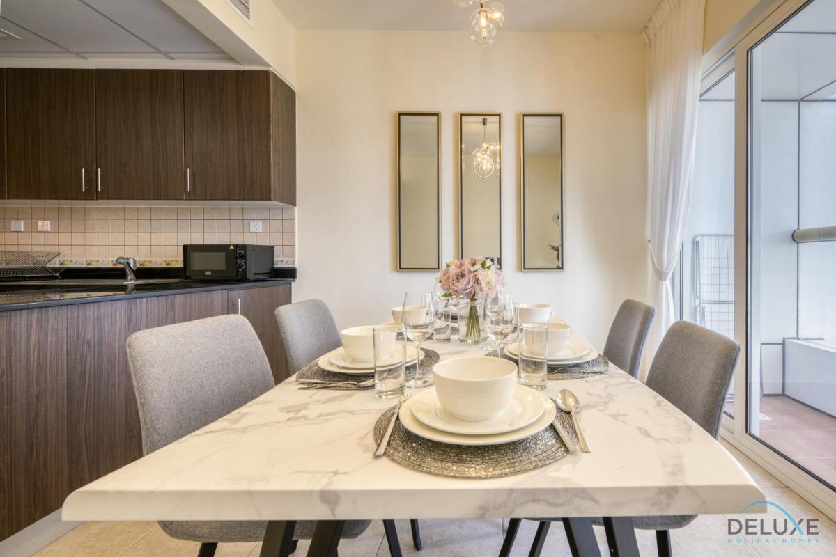Elegant 2BR at Elite Residences Dubai Marina by Deluxe Holiday Homes