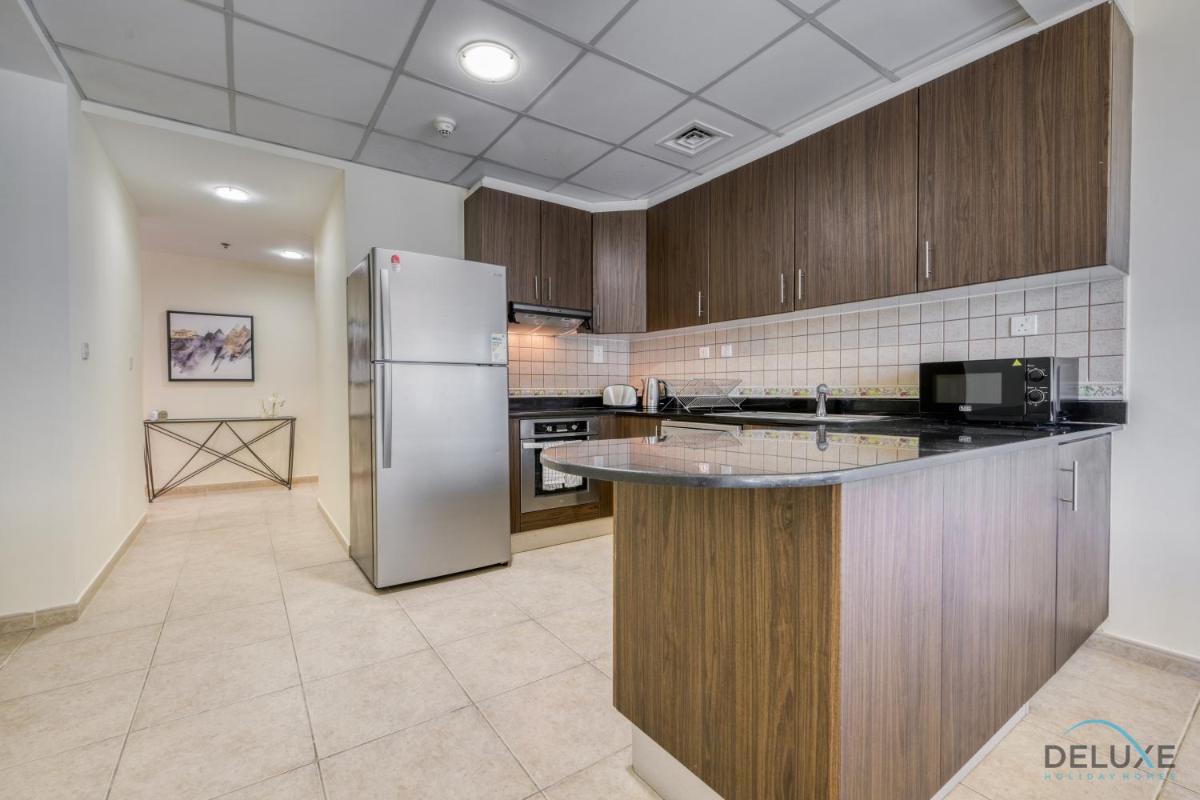 Elegant 2BR at Elite Residences Dubai Marina by Deluxe Holiday Homes