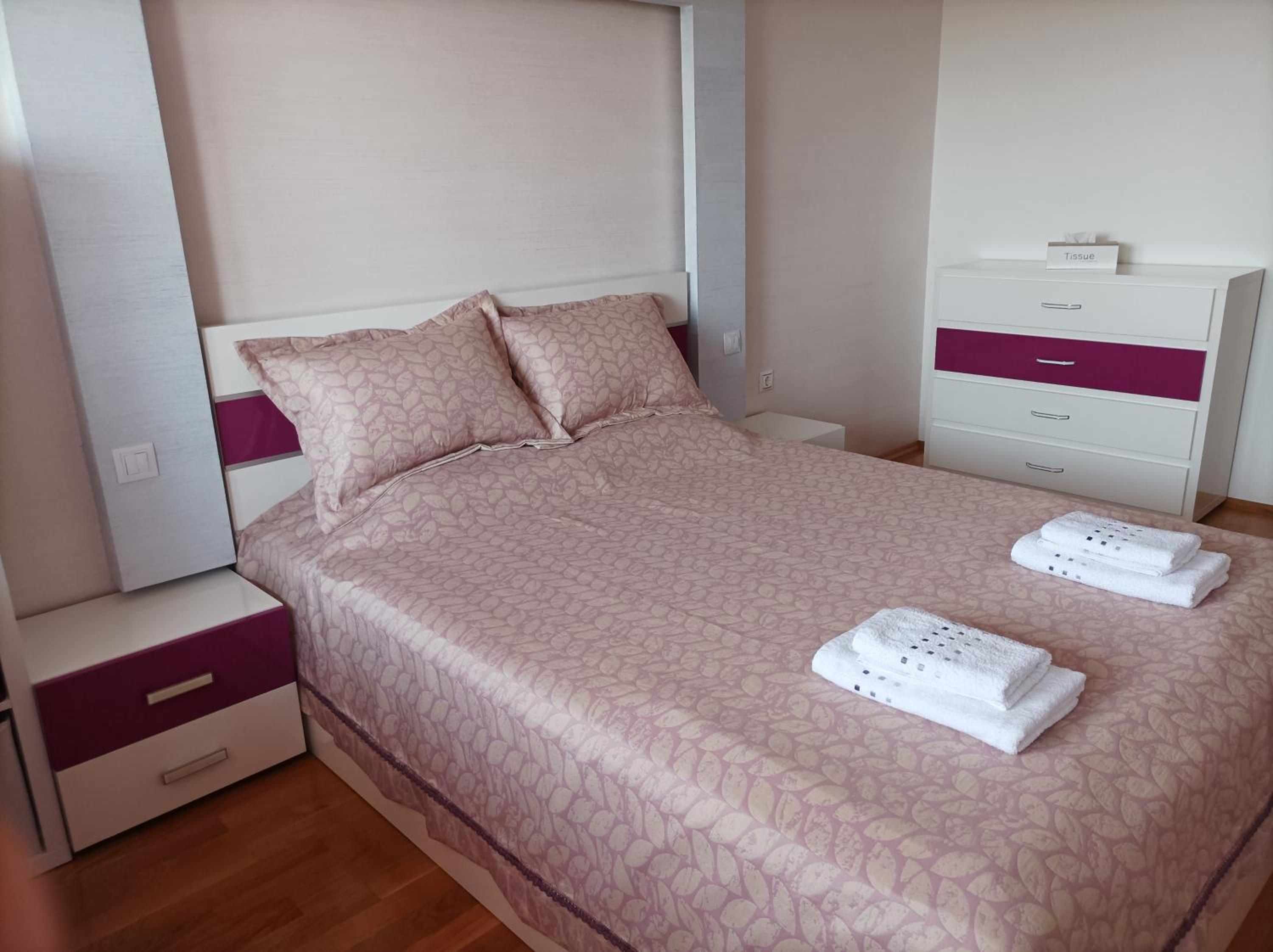 Luxury Panoramic Seaside Apartment view 3