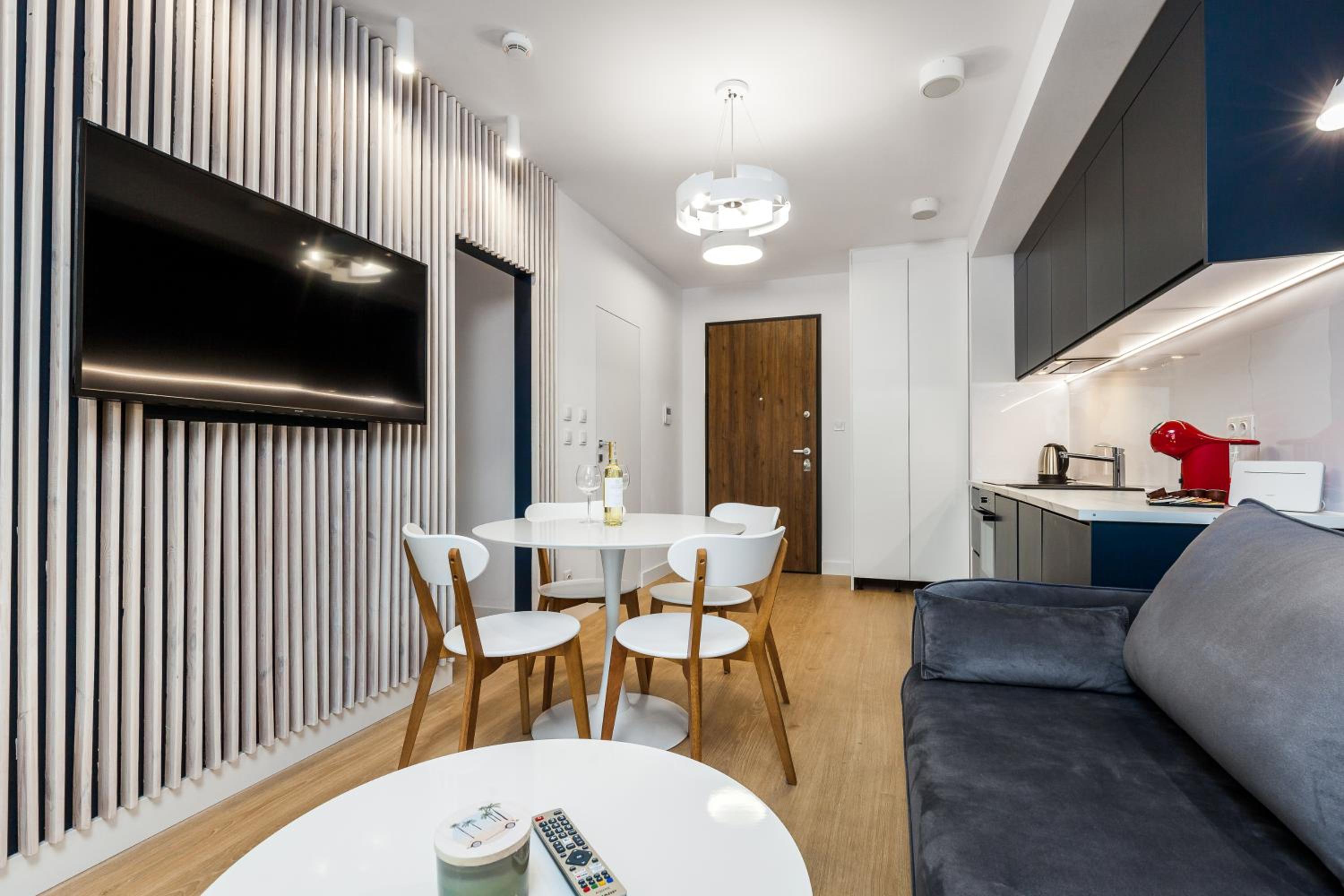 Uroczy Apartament w Centrum Starego Miasta view 2