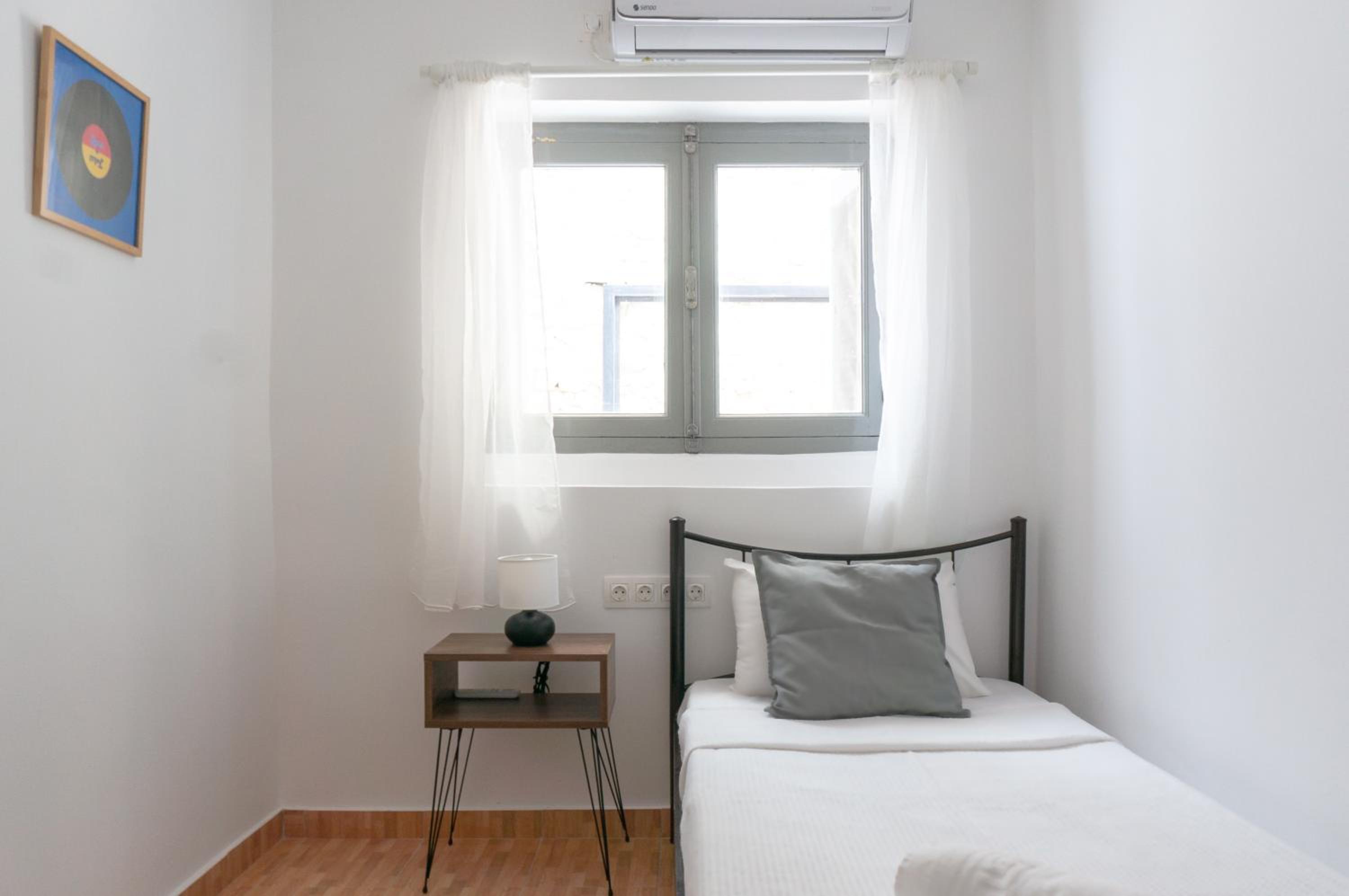 Dioskouros Hostel