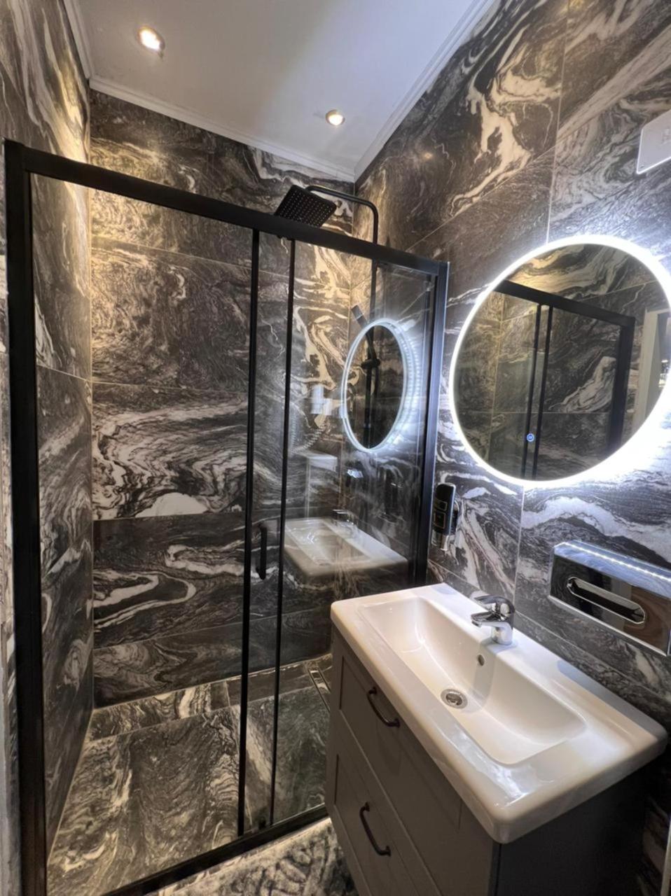 Urban Boutique Hotel