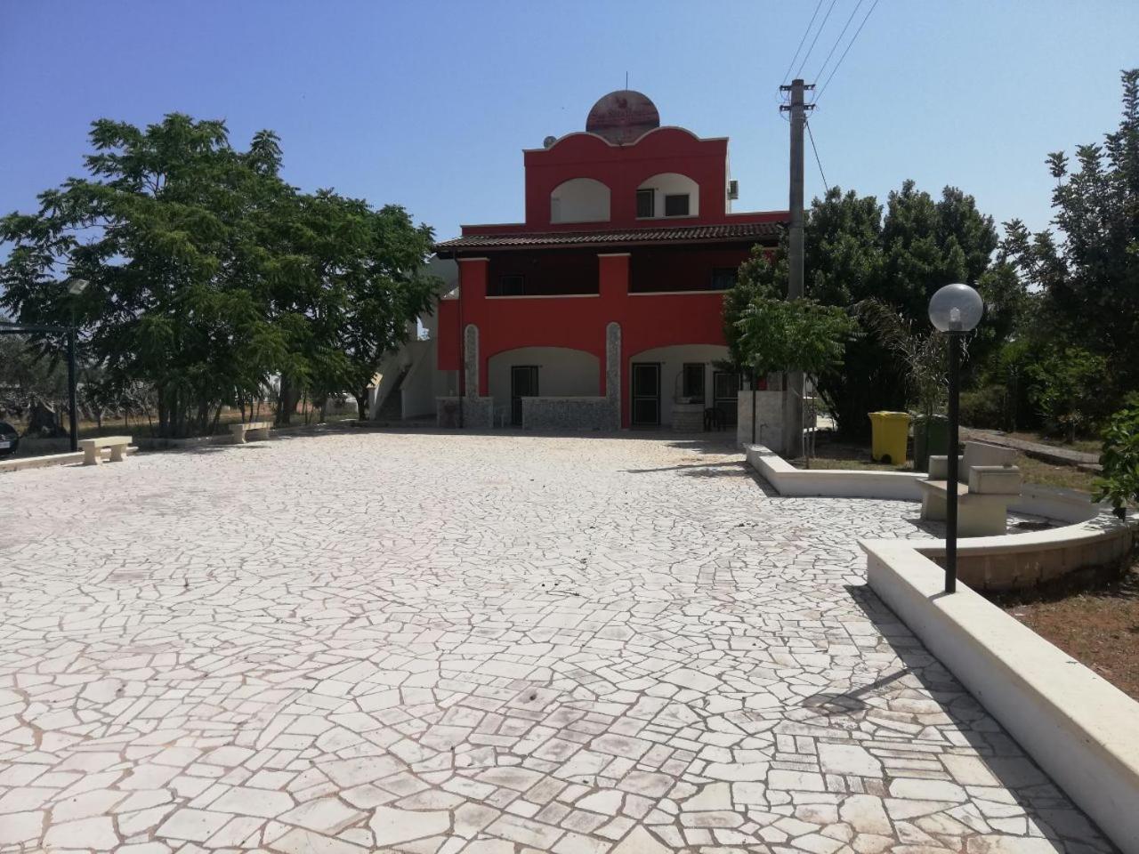 Photo 48