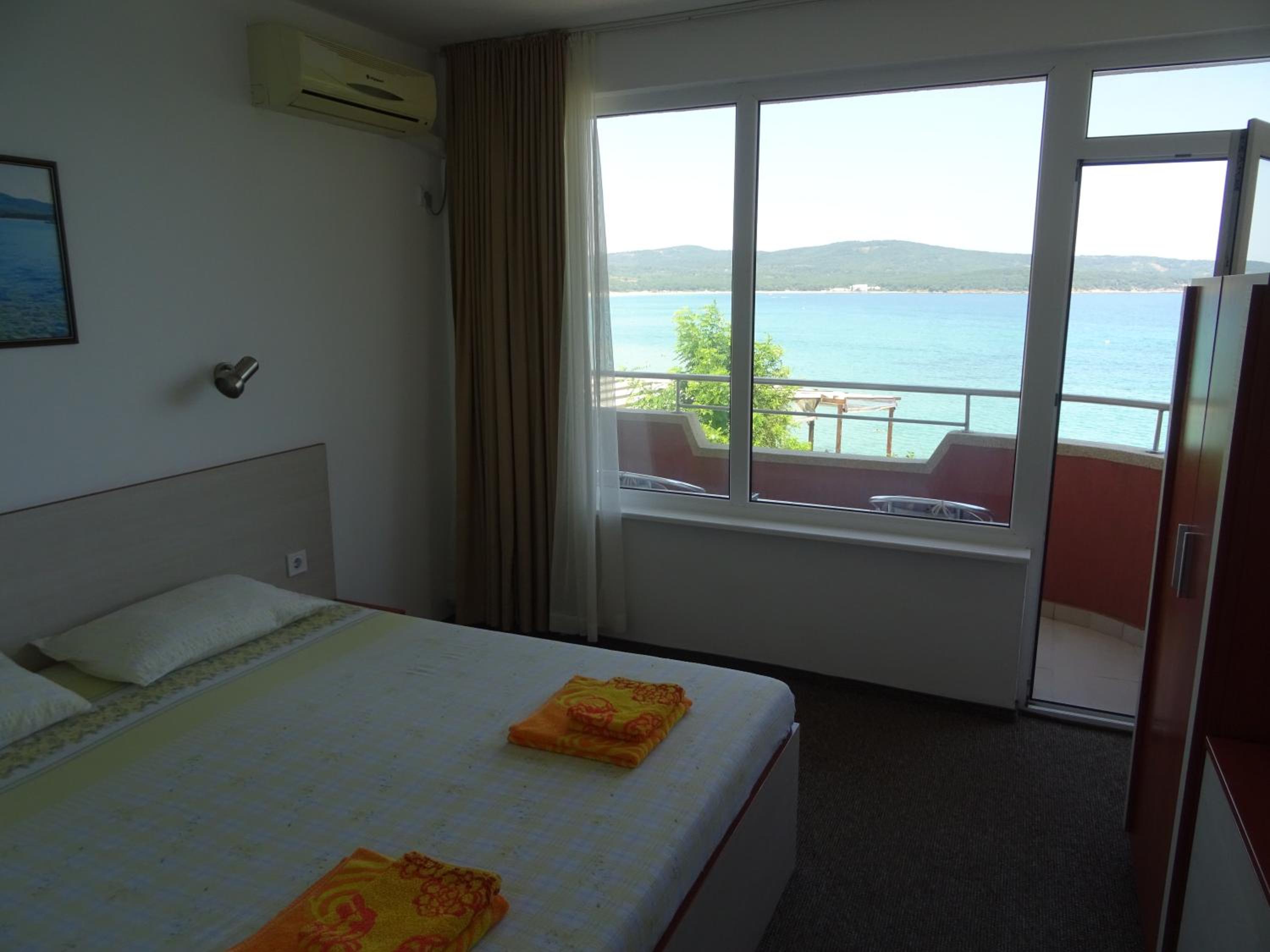 Dobrevi Guest House