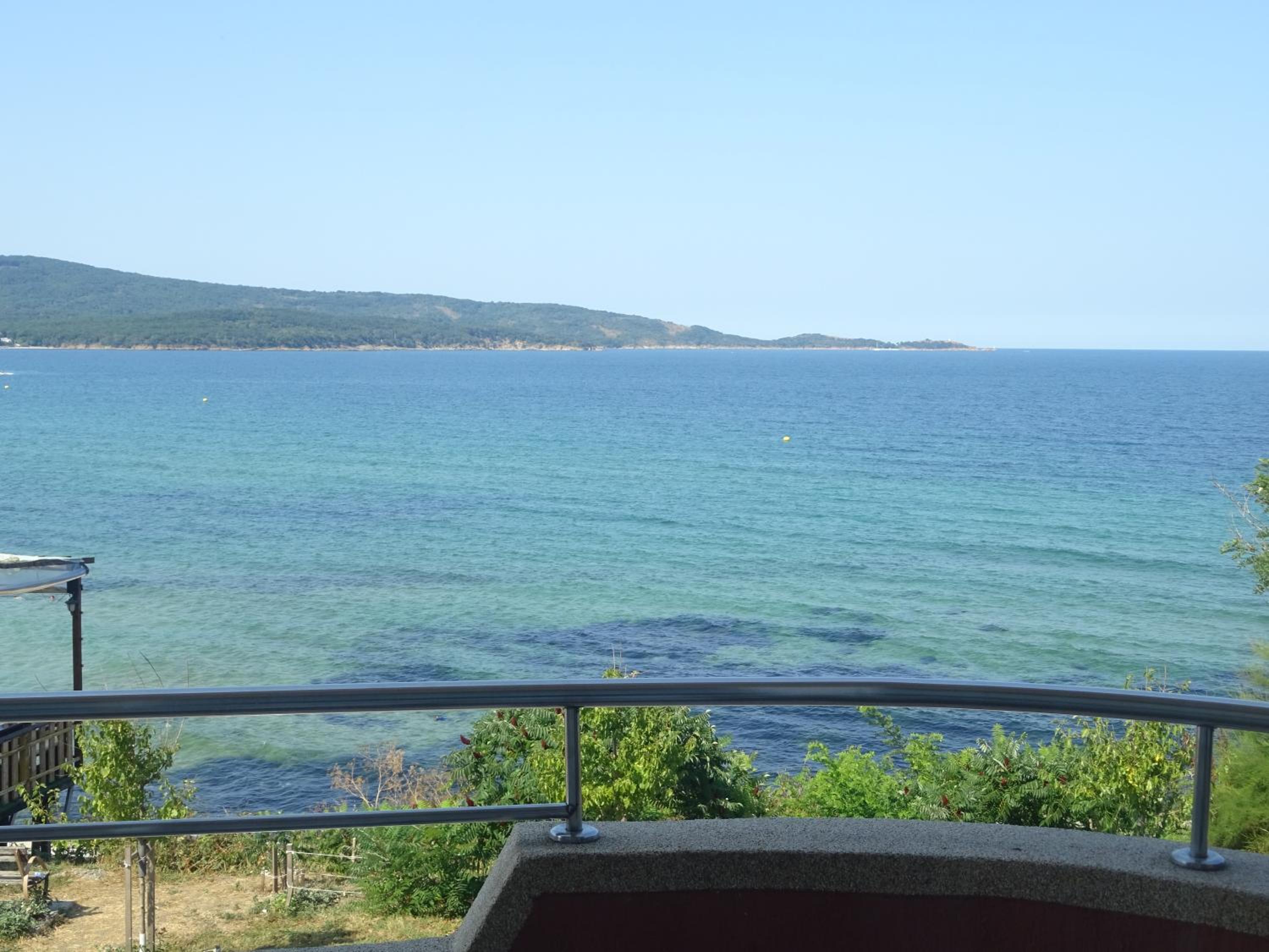 Dobrevi Guest House
