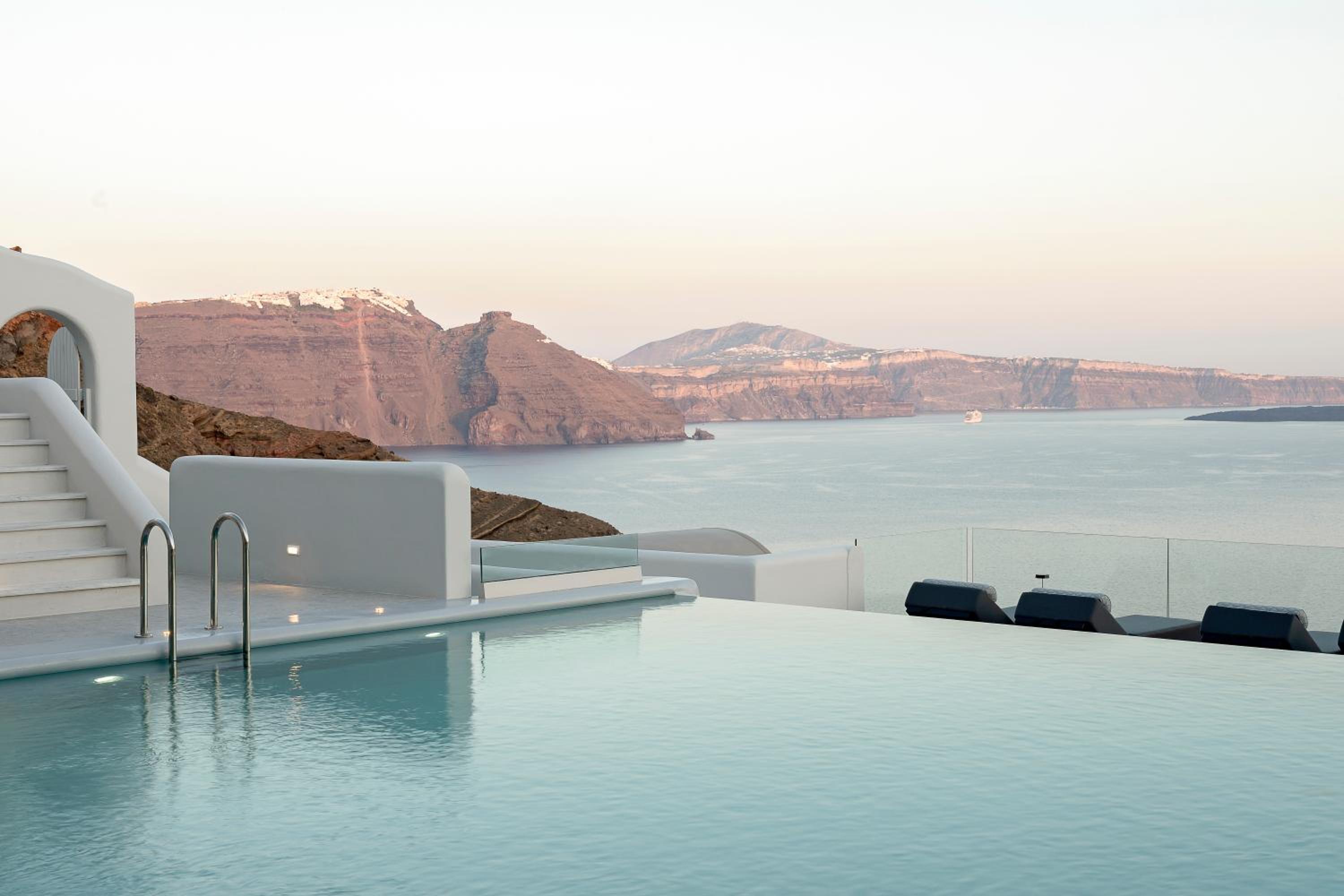 Hom Santorini photo 4