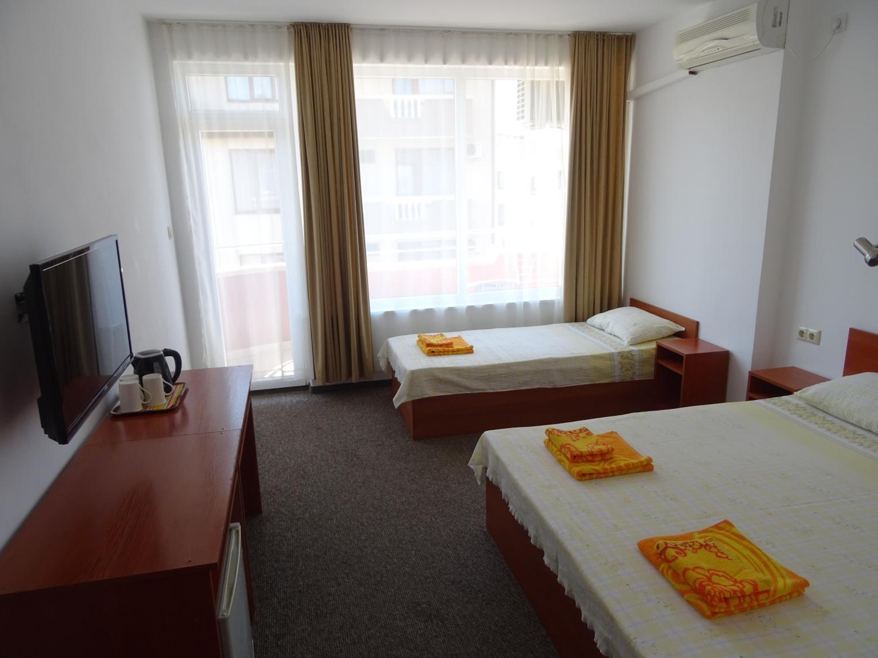 Dobrevi Guest House