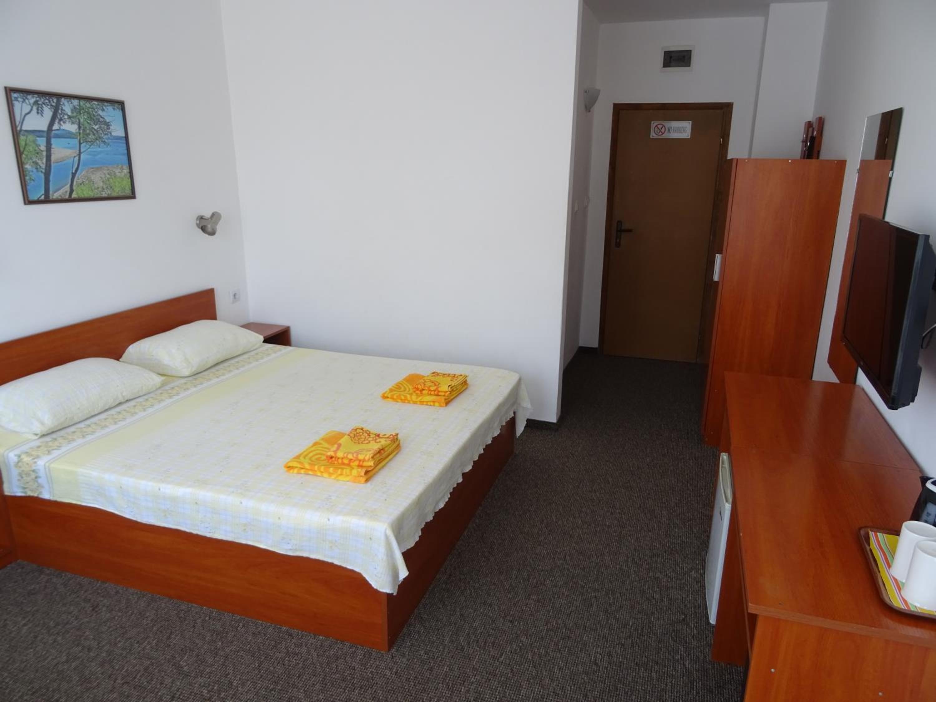 Dobrevi Guest House