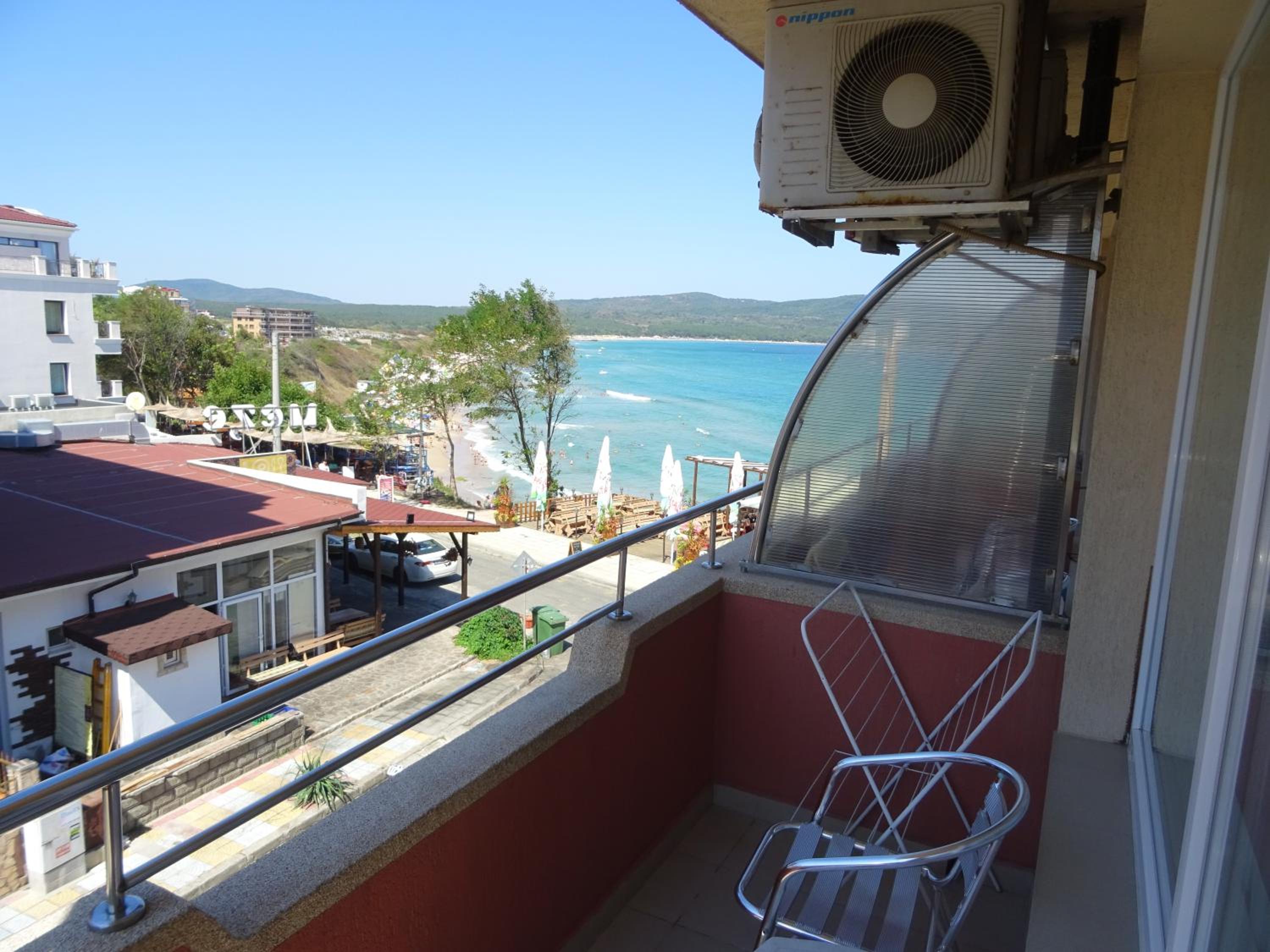 Dobrevi Guest House
