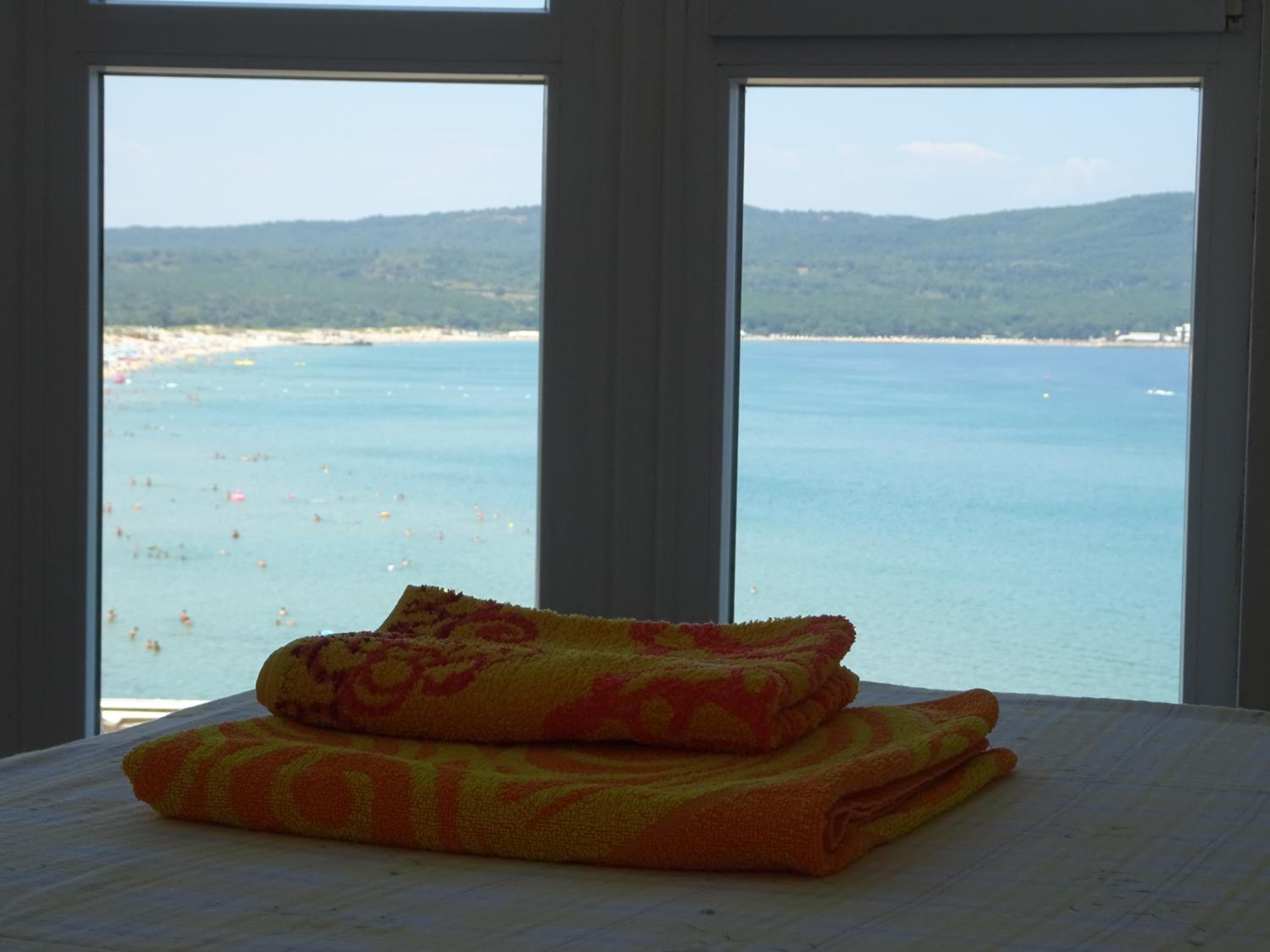 Dobrevi Guest House