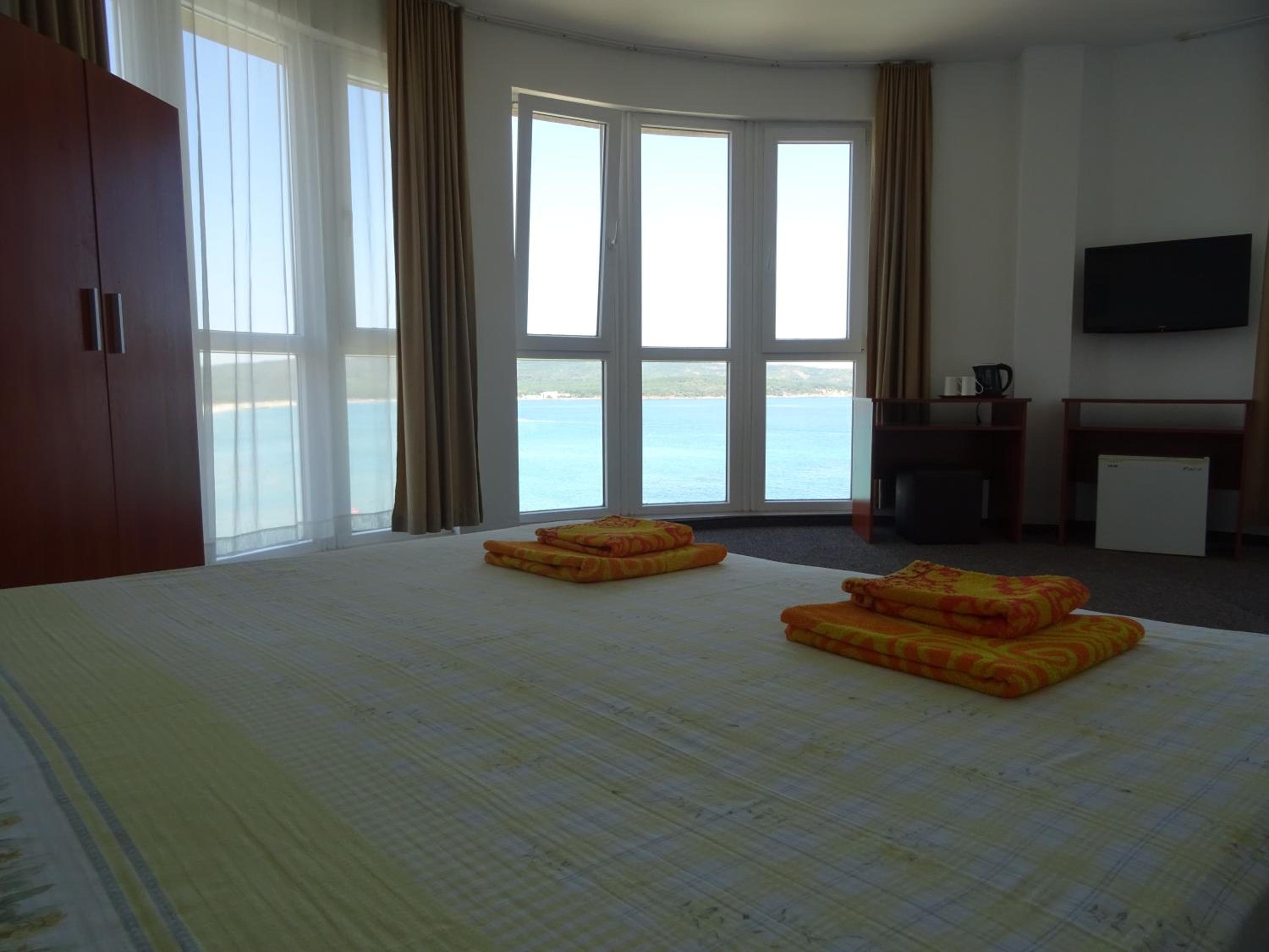 Dobrevi Guest House