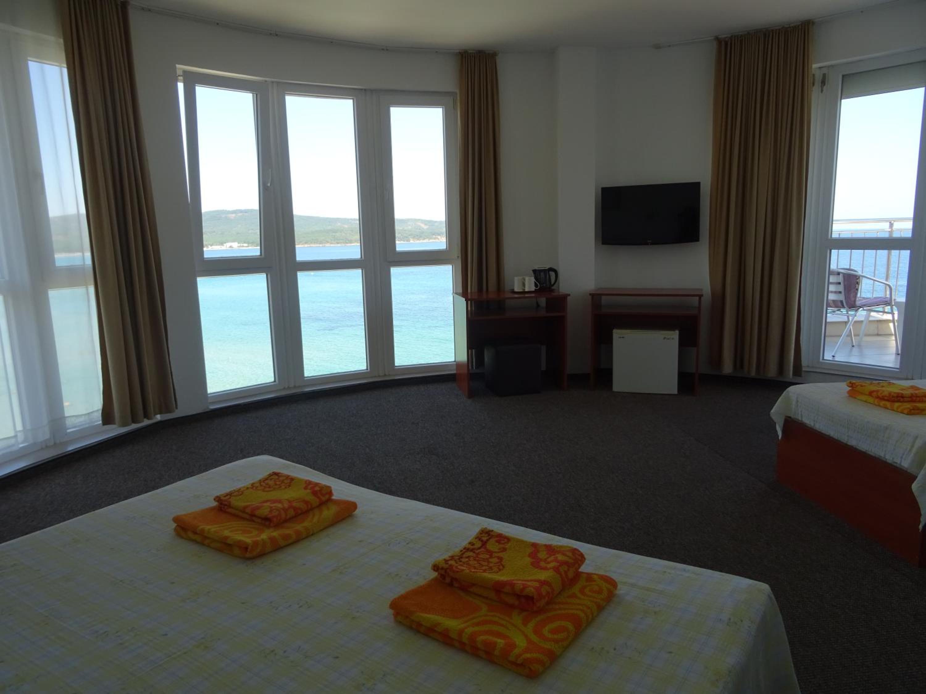 Dobrevi Guest House