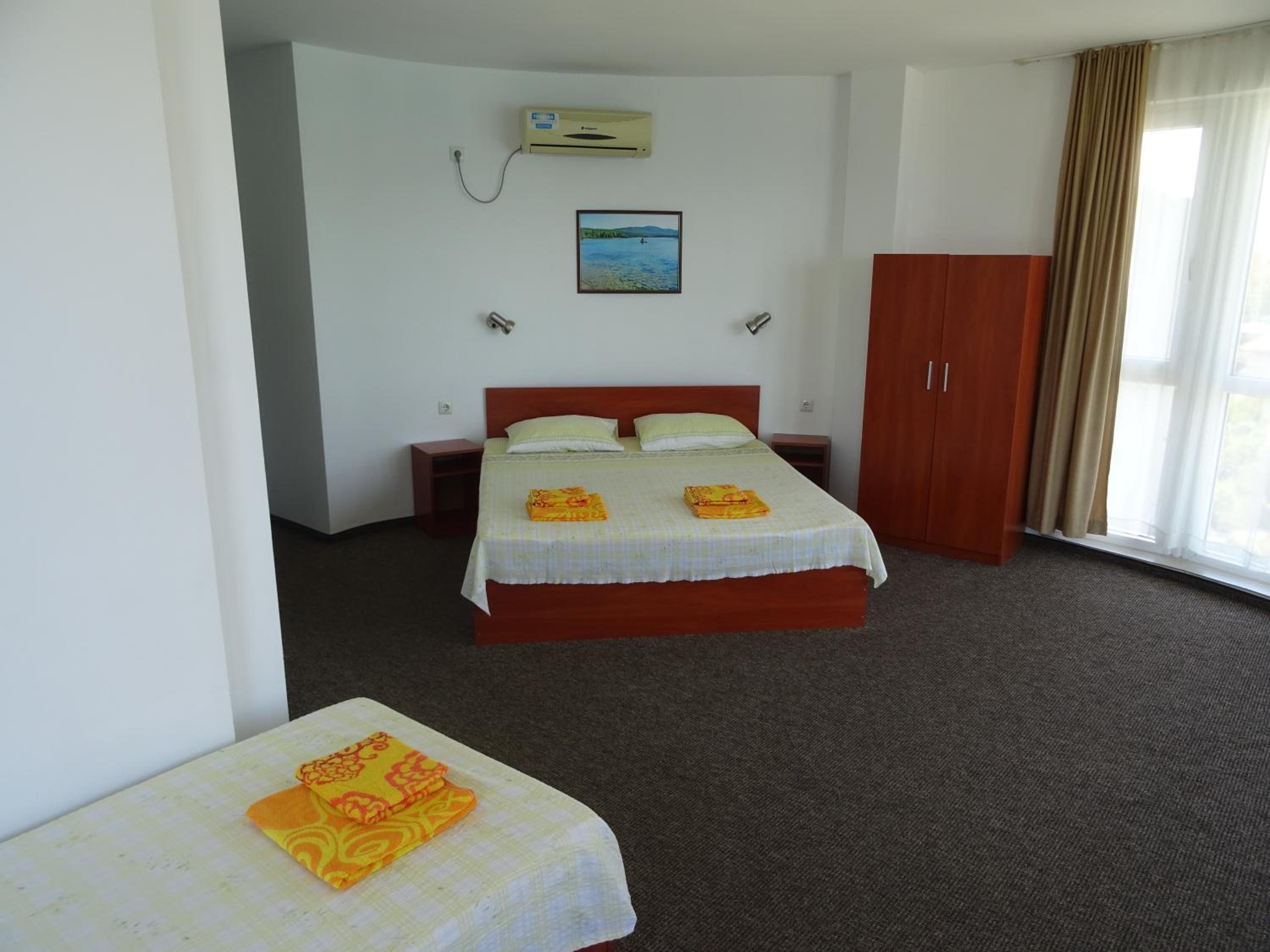 Dobrevi Guest House
