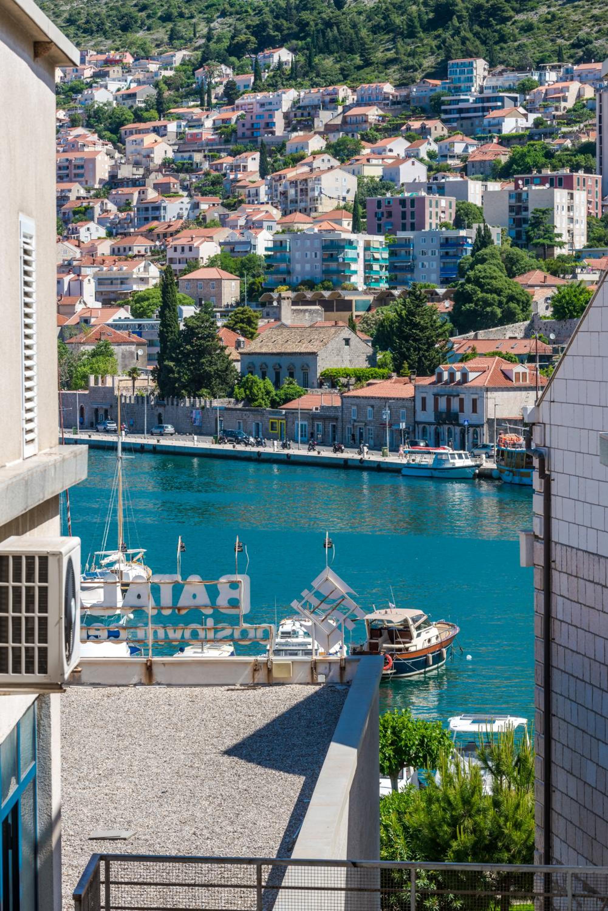 ''DiDu Studio'' 20 min walk to Old town